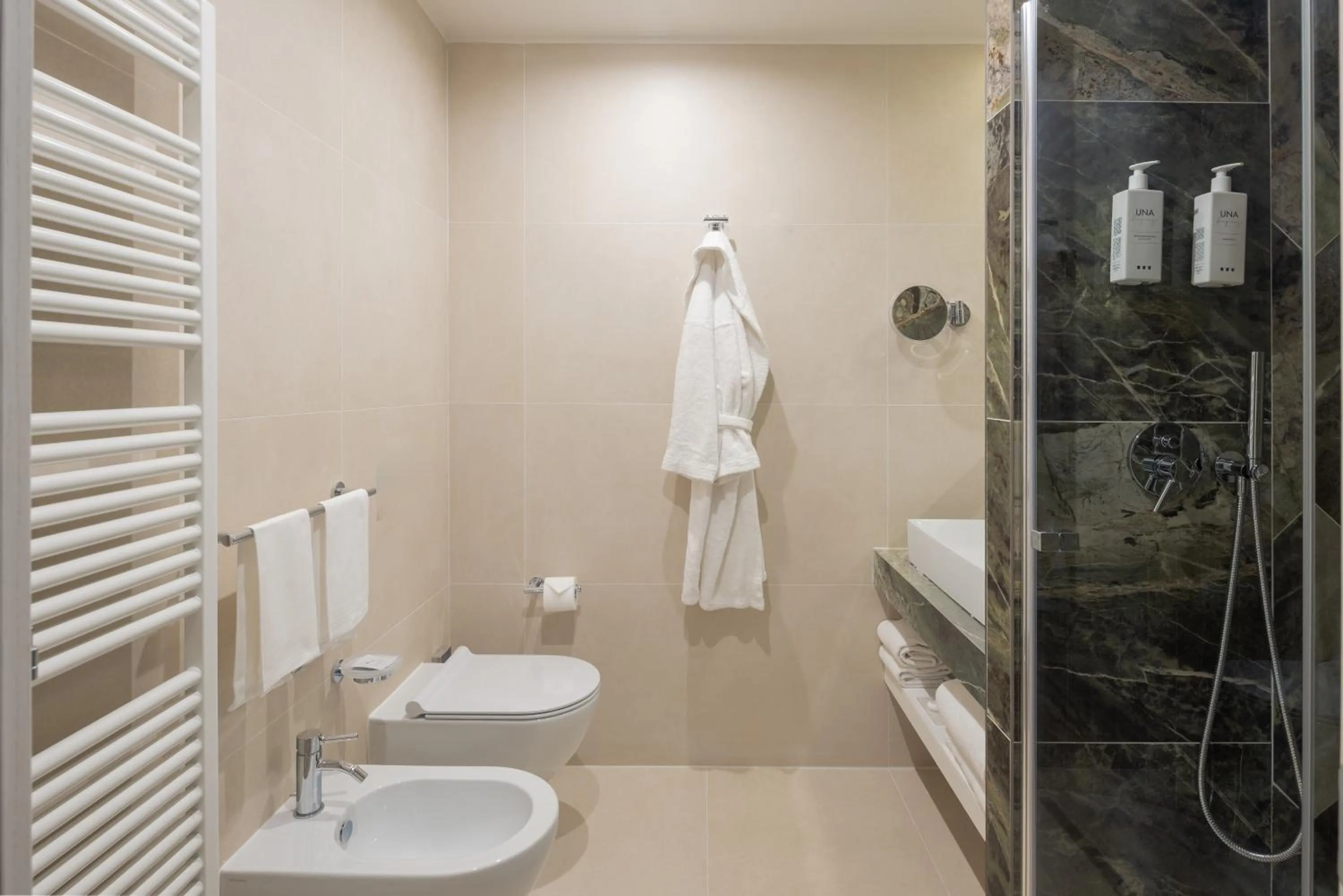 Bathroom in UNA Hotels Forte Dei Marmi