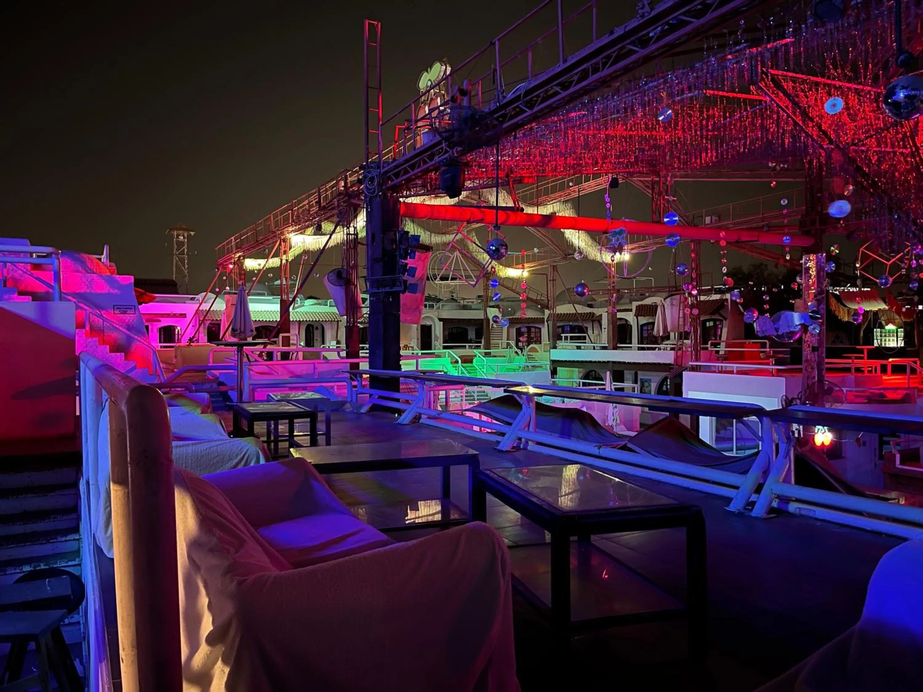 Nightclub / DJ in Sanafir Hotel - El Pacha Suites Sharm - Adults Only