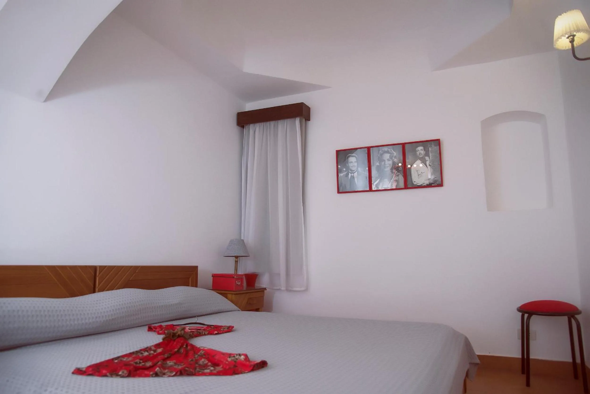 Bed in Sanafir Hotel - El Pacha Suites Sharm - Adults Only