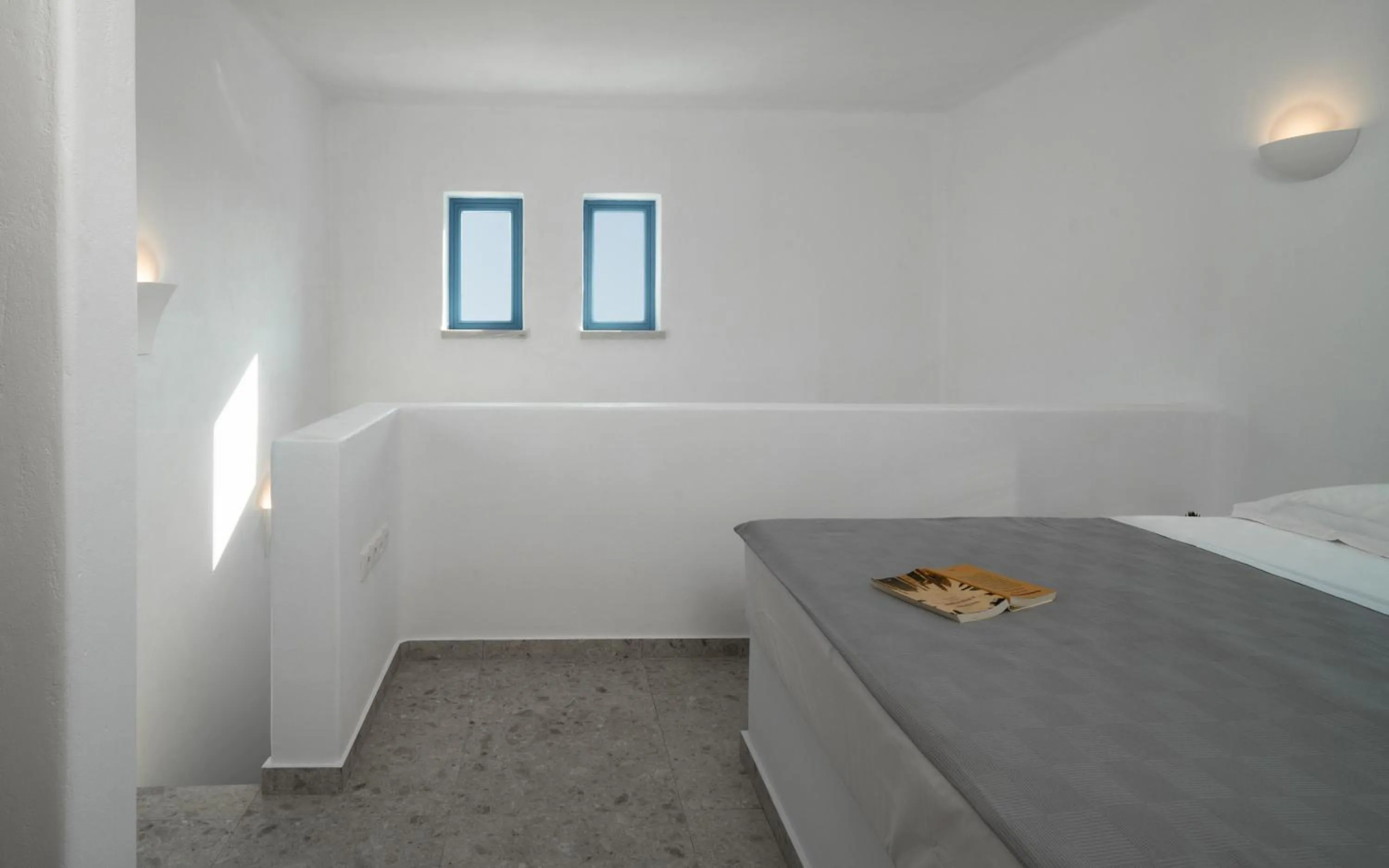 Bed in Camvillia Donoussa Village Suites