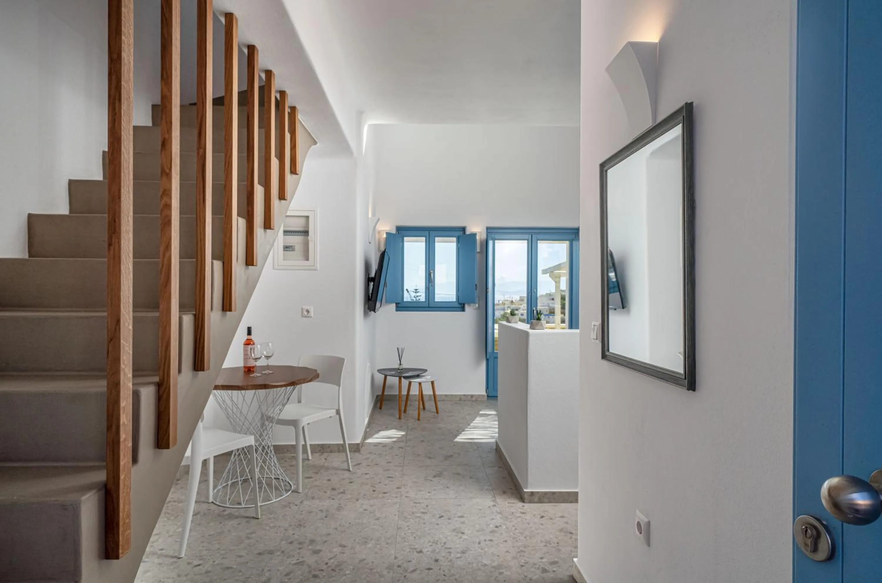 Dining area in Camvillia Donoussa Village Suites