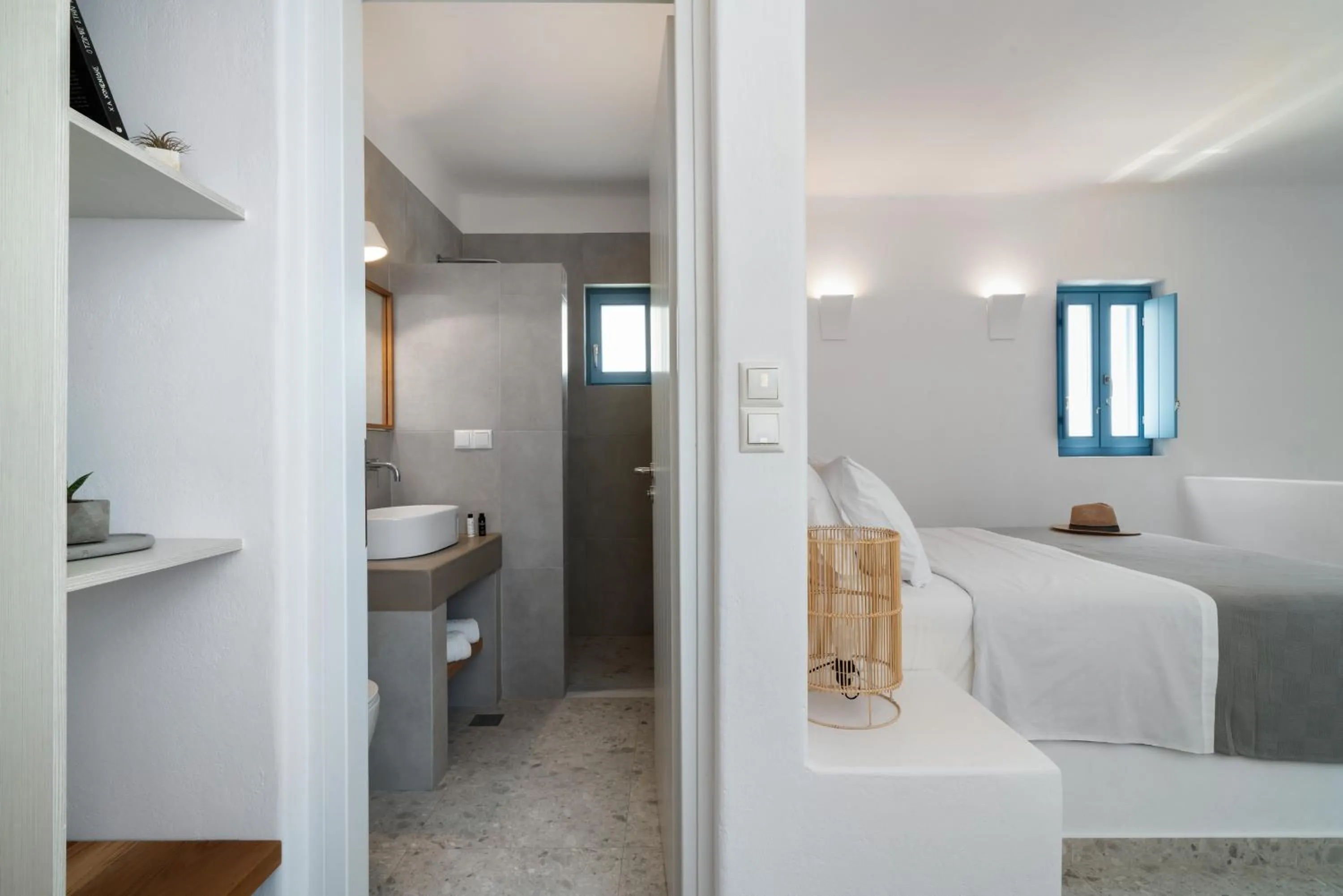 Bed in Camvillia Donoussa Village Suites