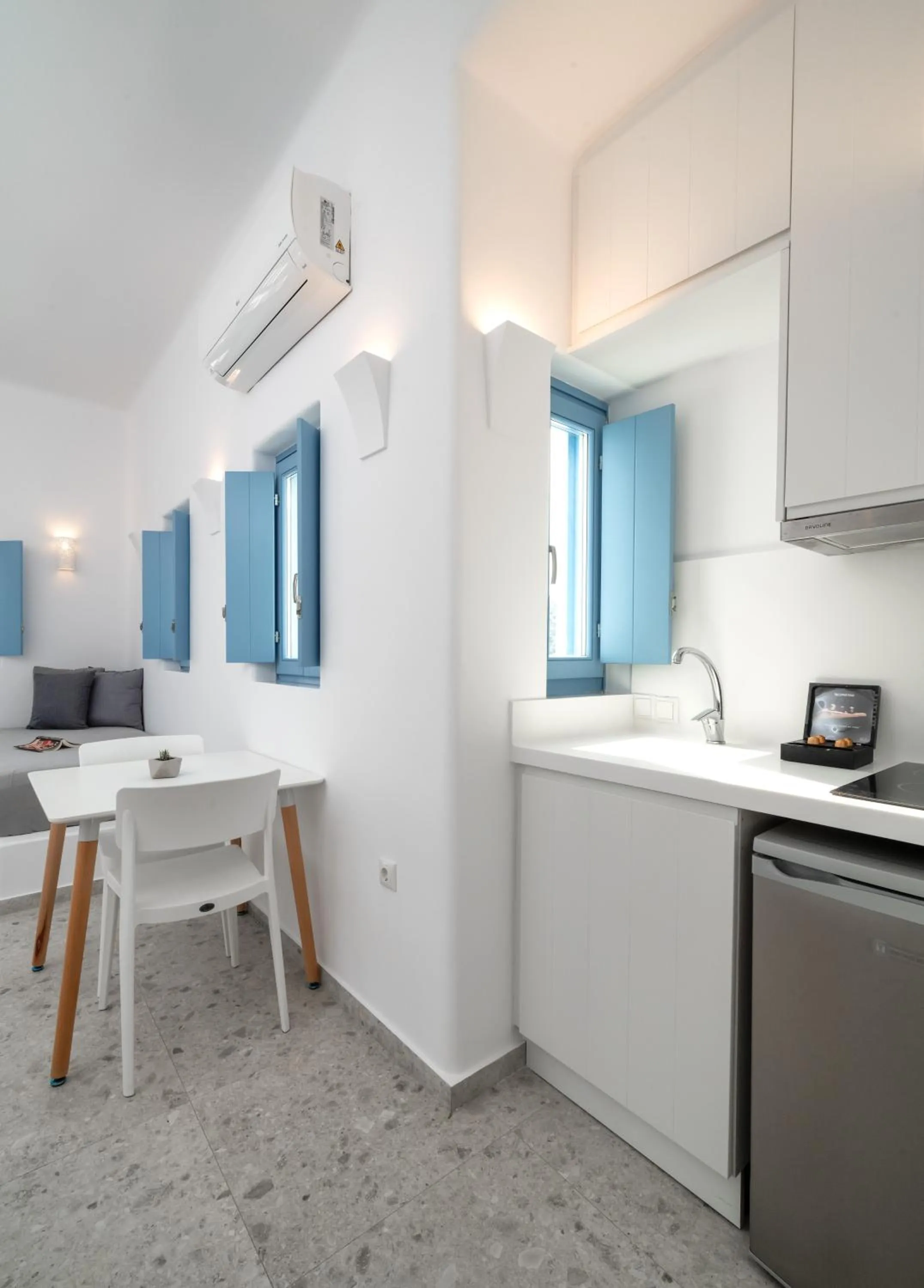 kitchen in Camvillia Donoussa Village Suites