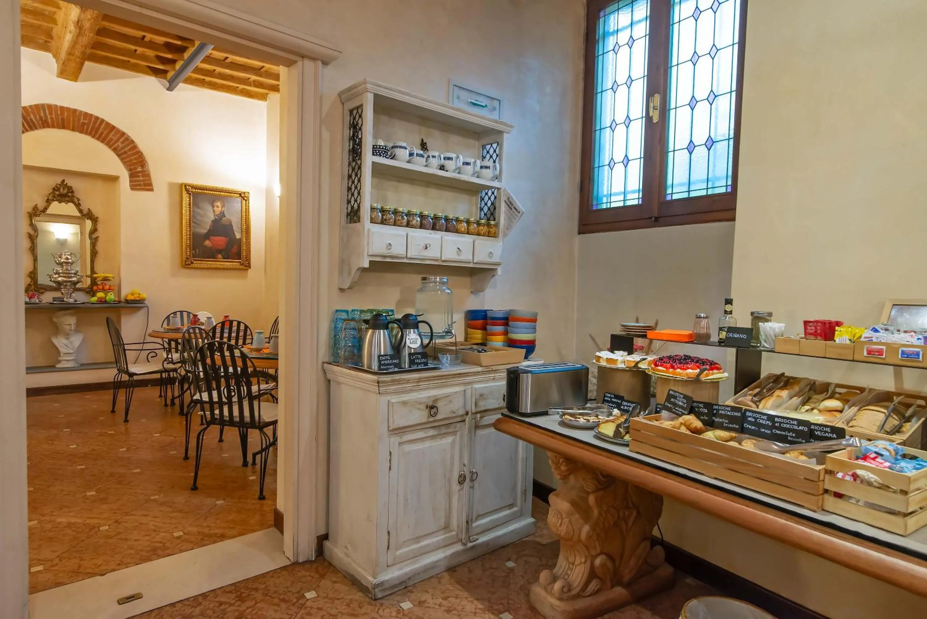 Breakfast in Hotel Porta Faenza