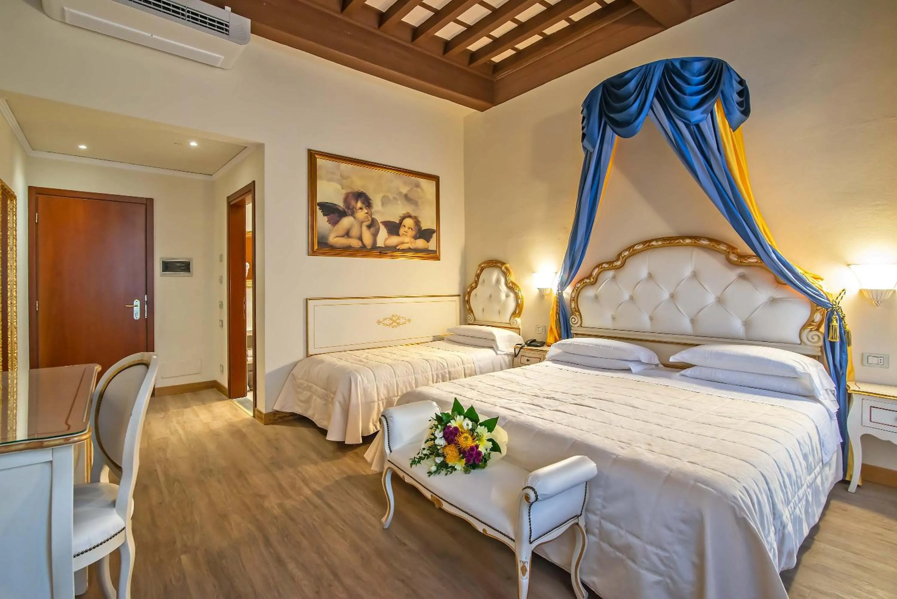 Bed in Hotel Porta Faenza