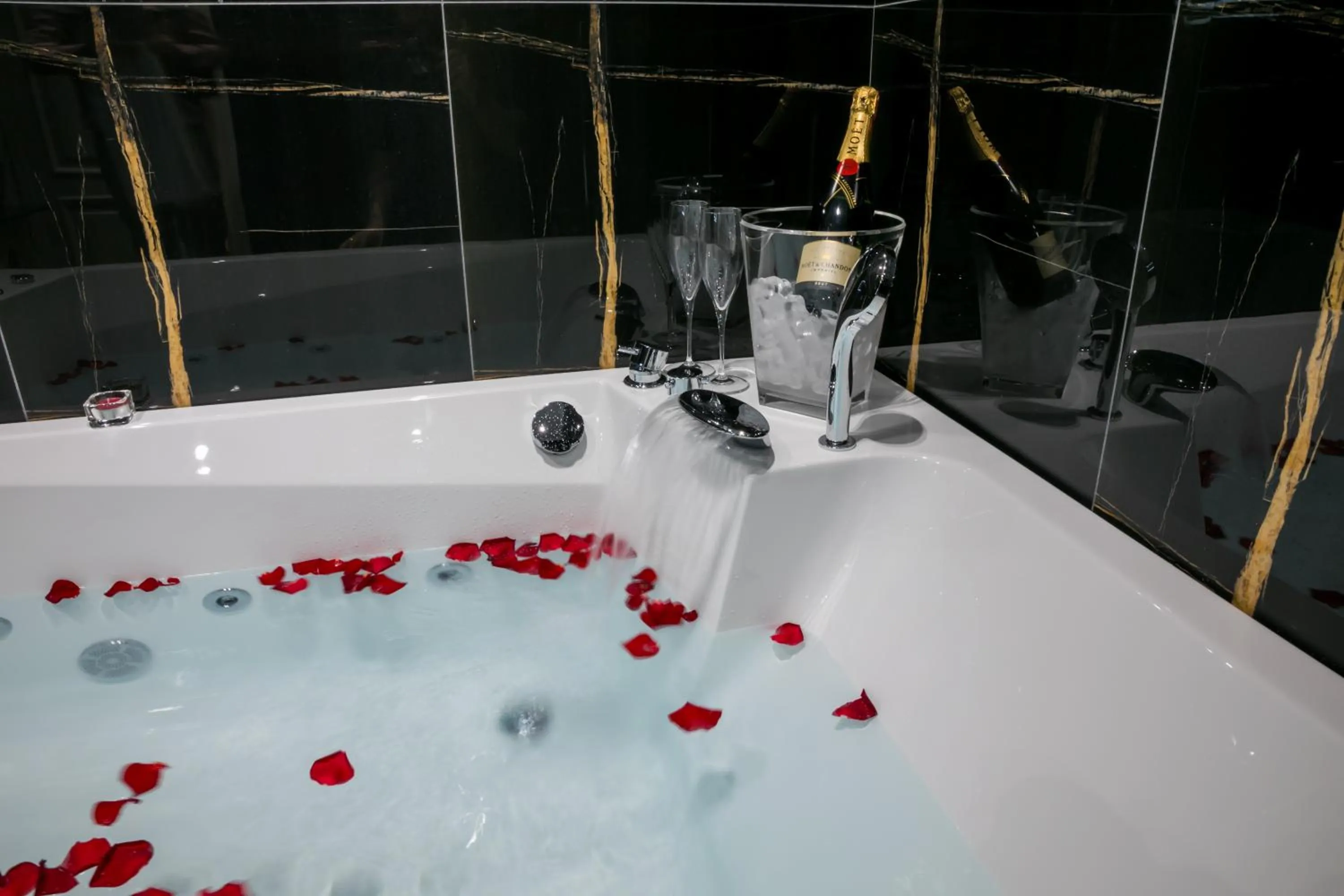 Bathroom in Legacy Boutique Hotel