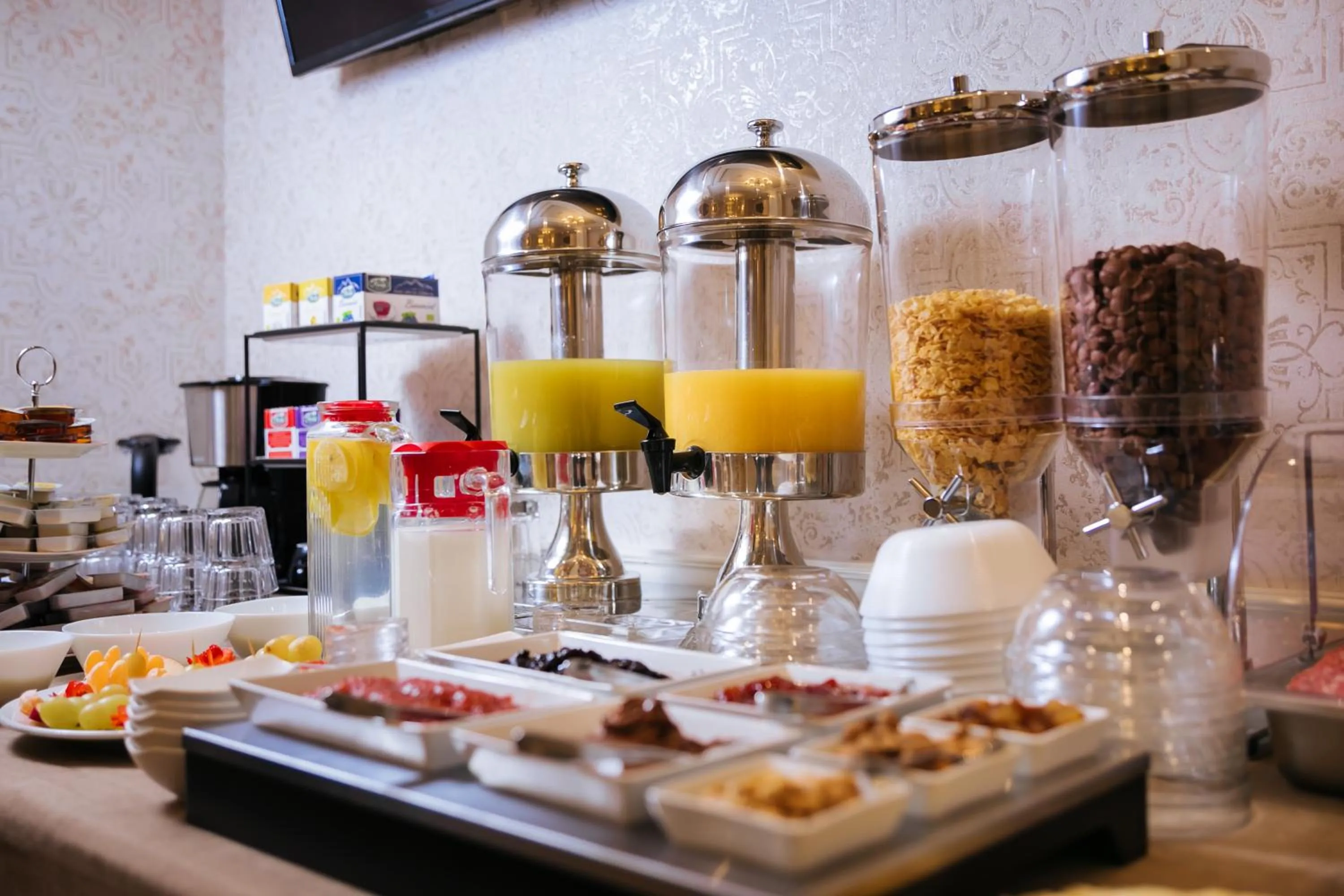 Breakfast in Legacy Boutique Hotel