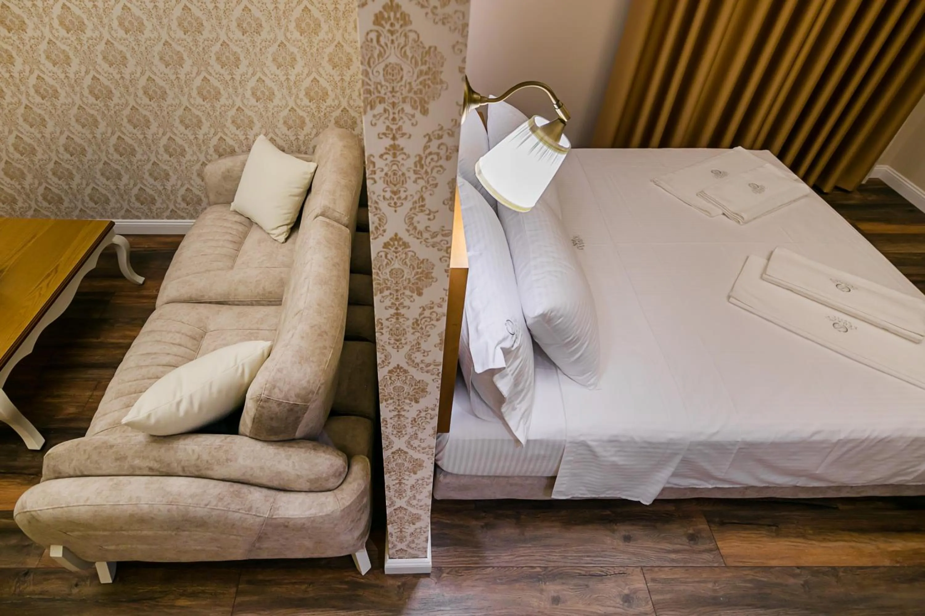 Bedroom, Bed in Legacy Boutique Hotel