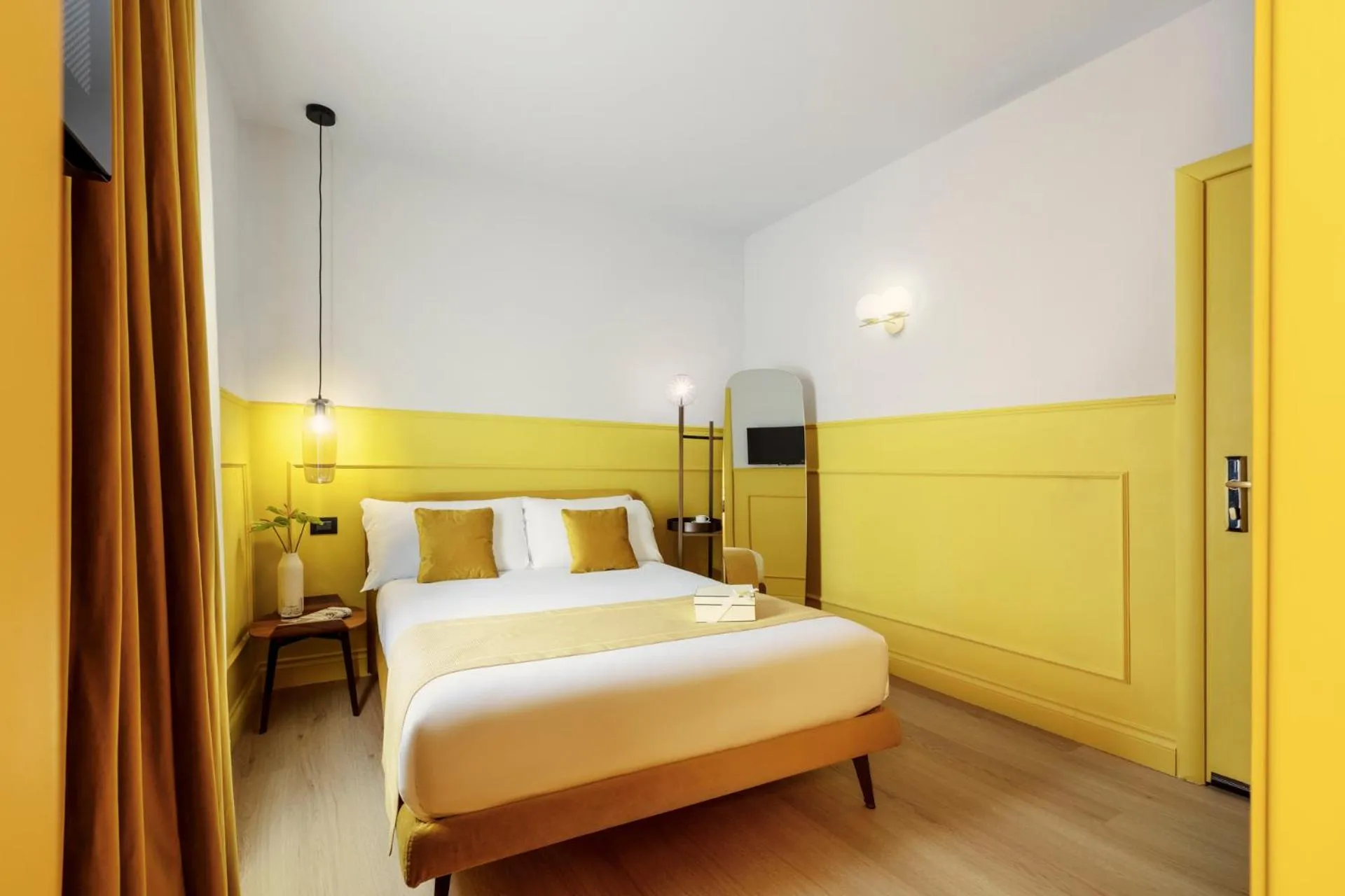 Photo of the whole room, Bed in Hotel Concordia