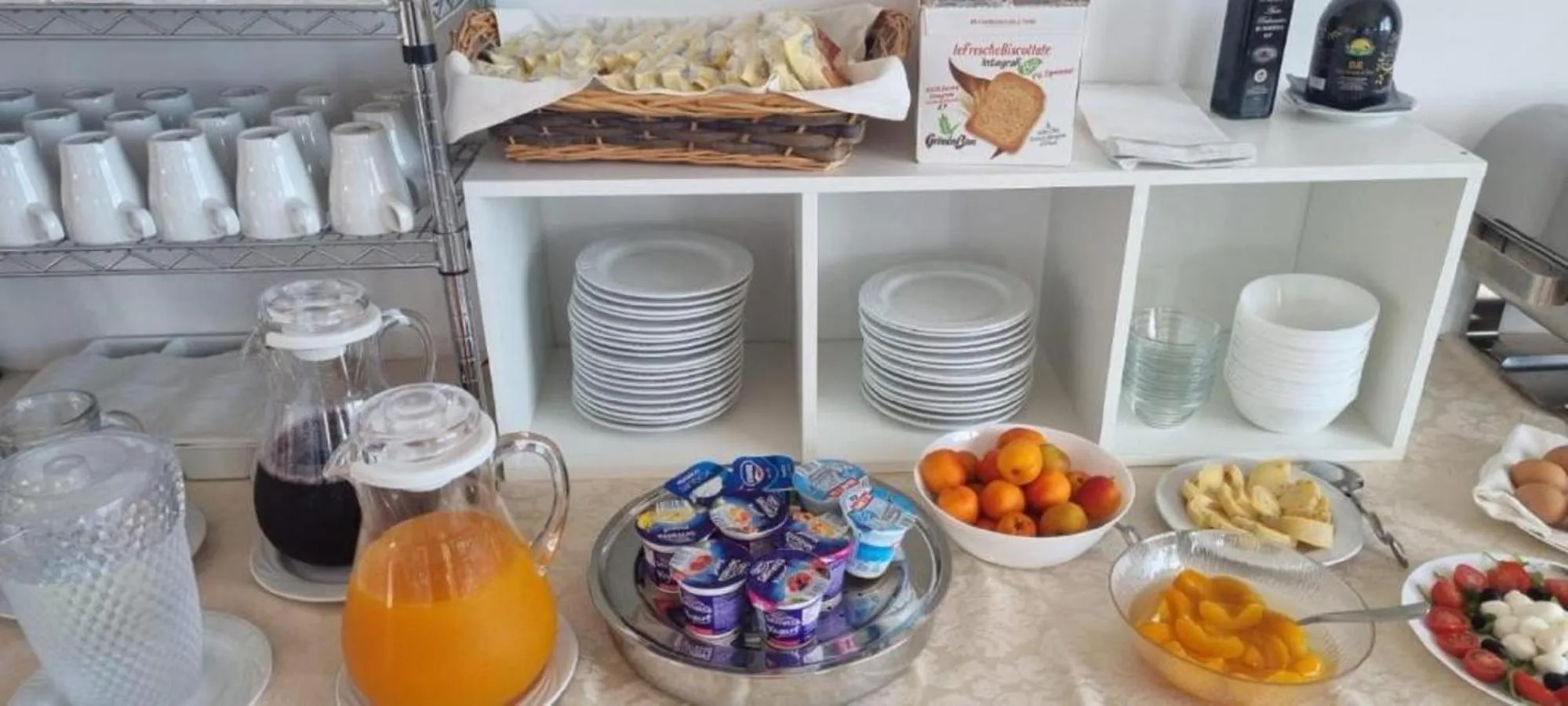 Breakfast in Hotel Mare Blu -- boutique