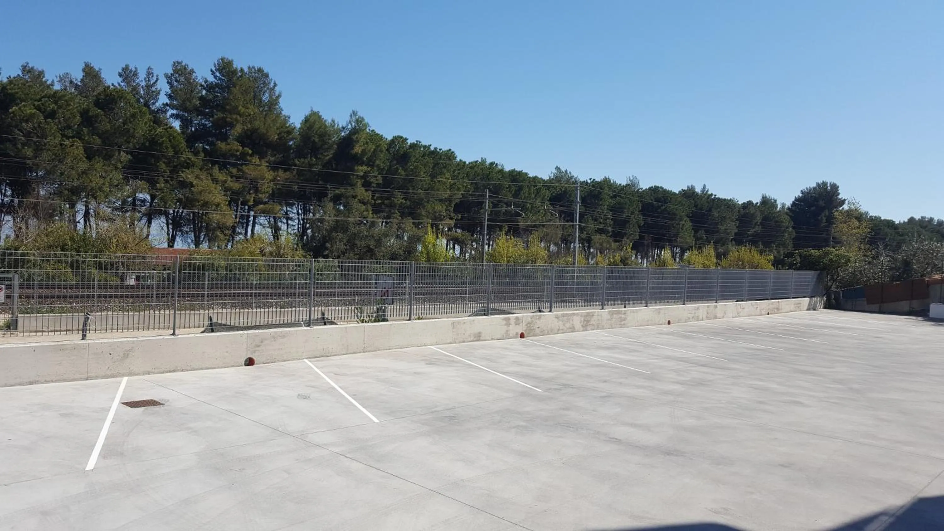 Parking in Hotel Mare Blu -- boutique