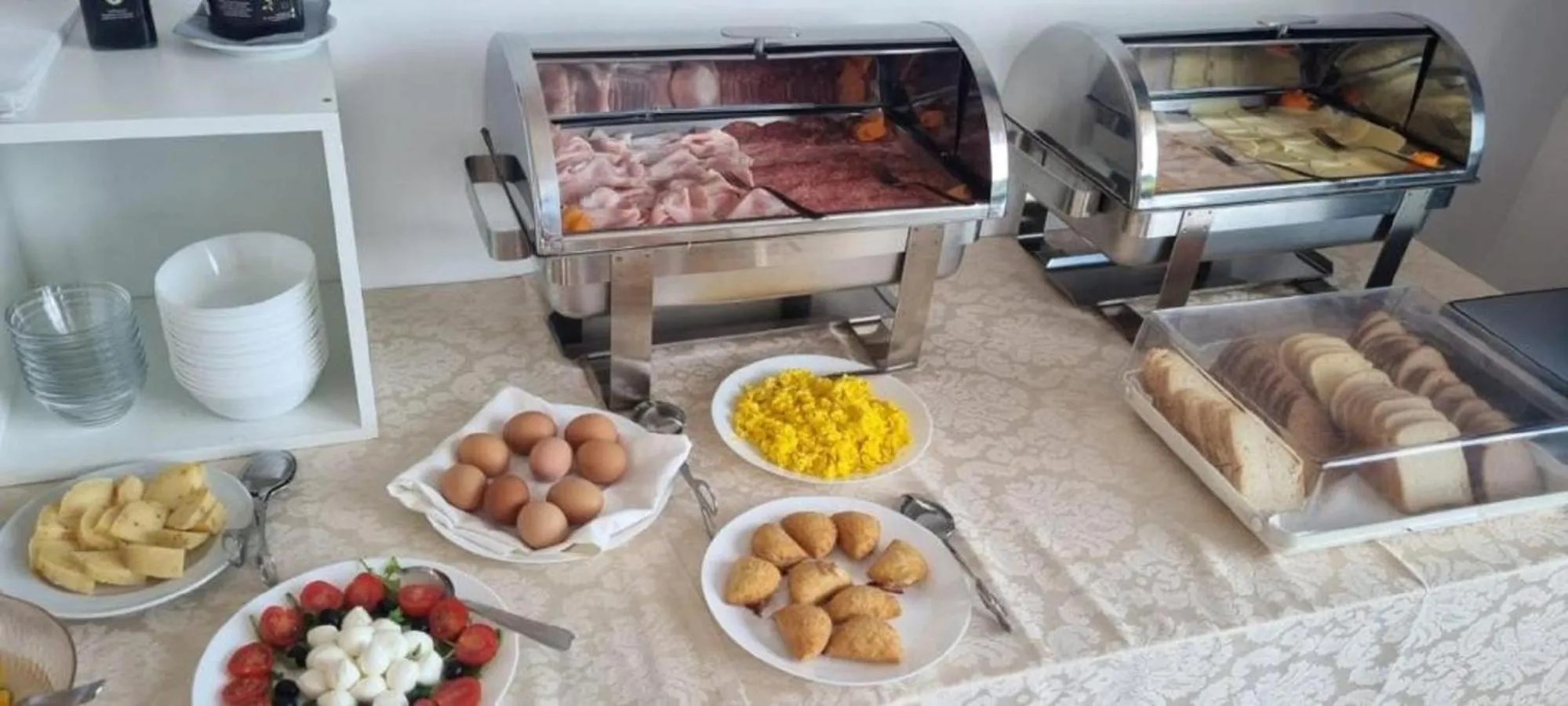 Breakfast in Hotel Mare Blu -- boutique