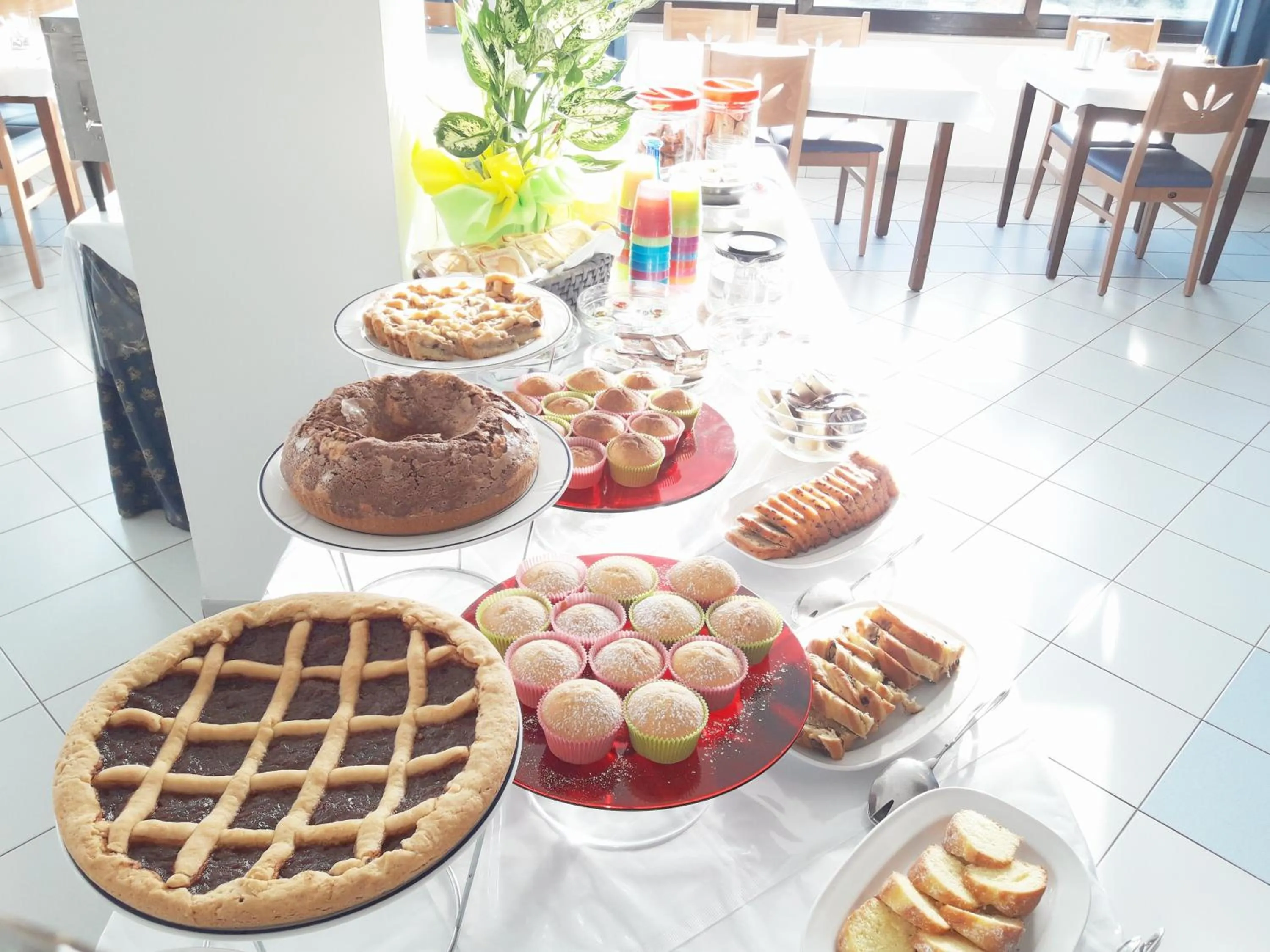 Restaurant/places to eat in Hotel Mare Blu -- boutique