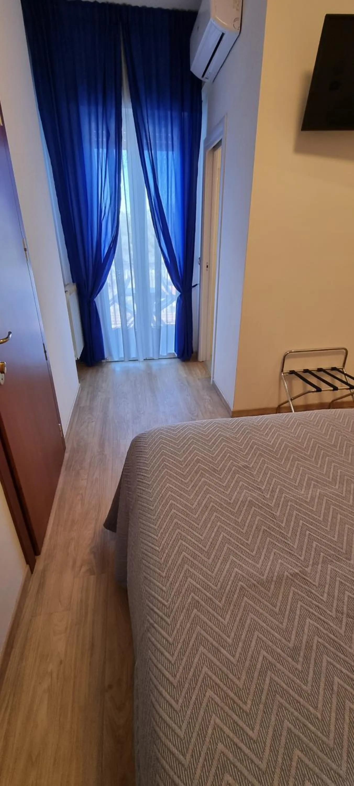 Bed in Hotel Mare Blu -- boutique