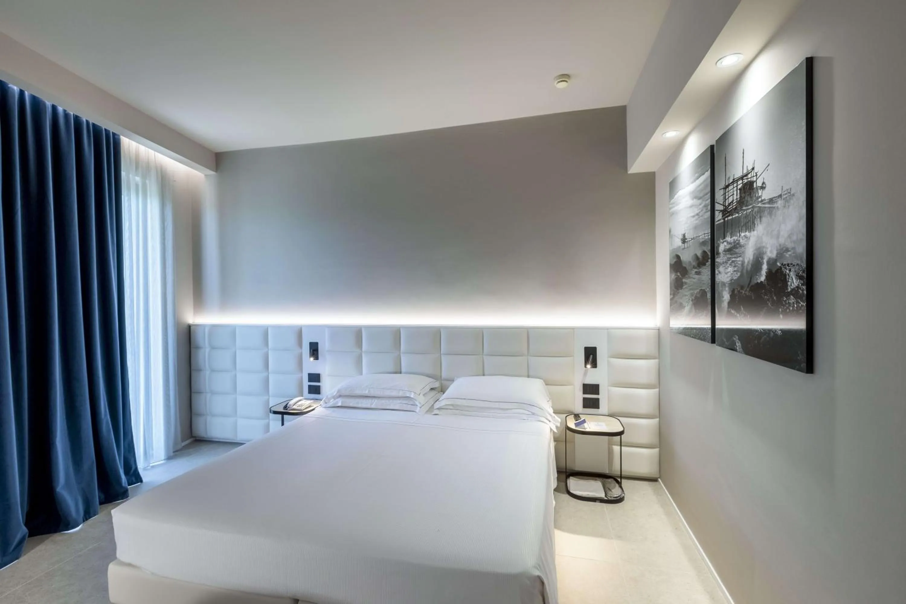 Bedroom, Bed in Hotel Cristallo