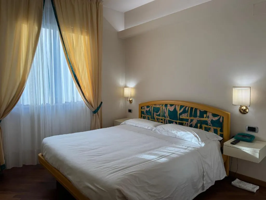 Bed in Hotel Cristallo