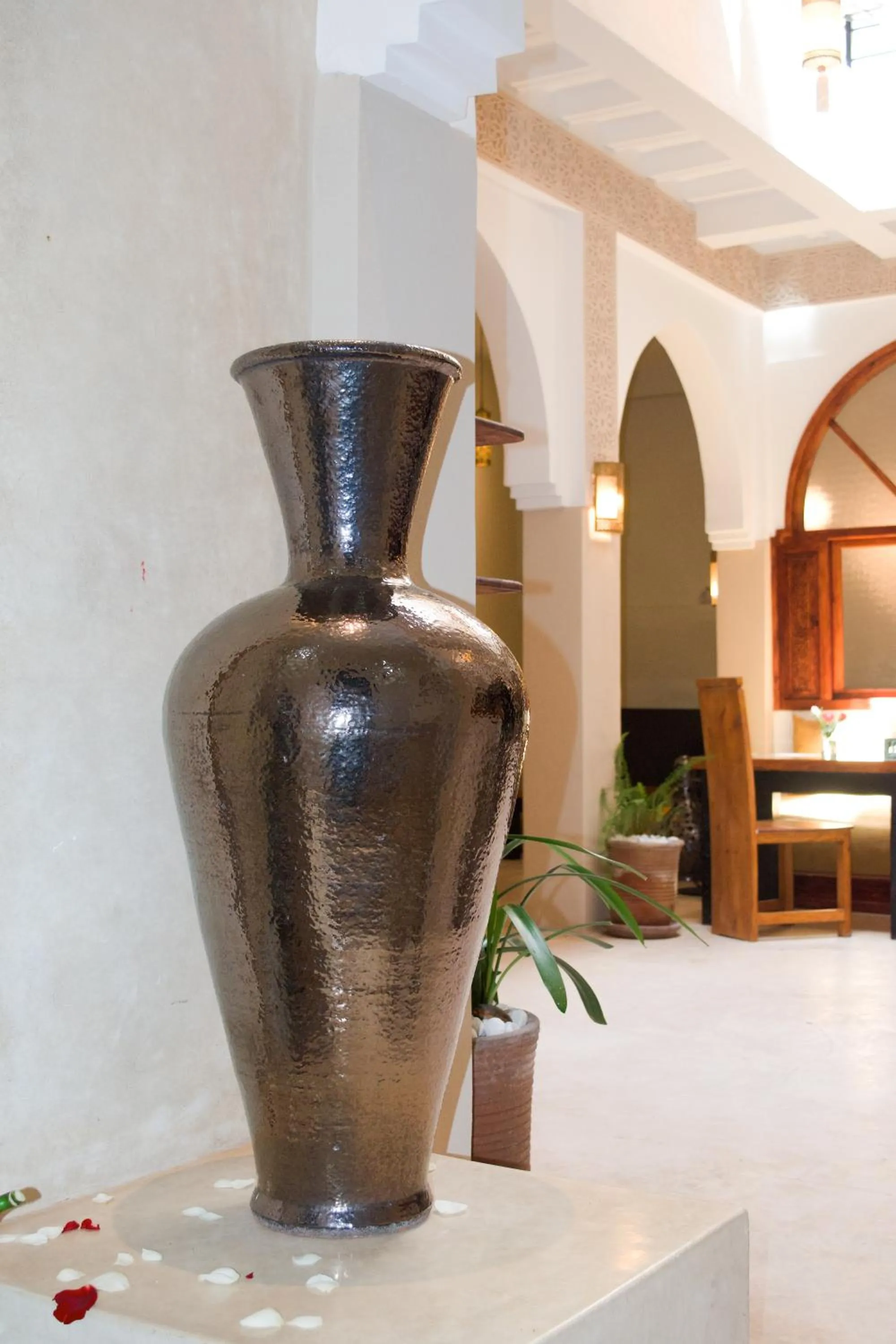 Decorative detail in Riad Le Khan Mogador