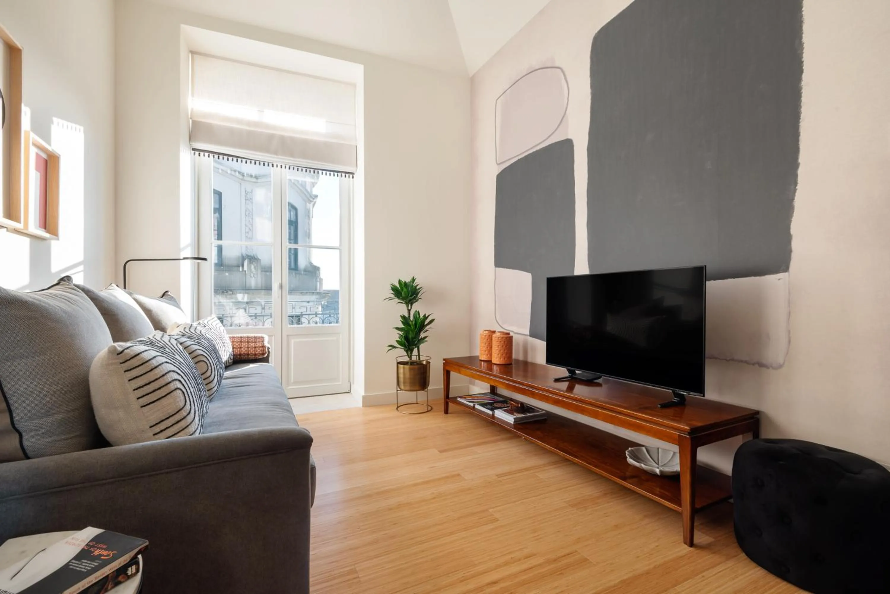 Liberty 119 • Luxurious 1BD in Porto's main Avenue