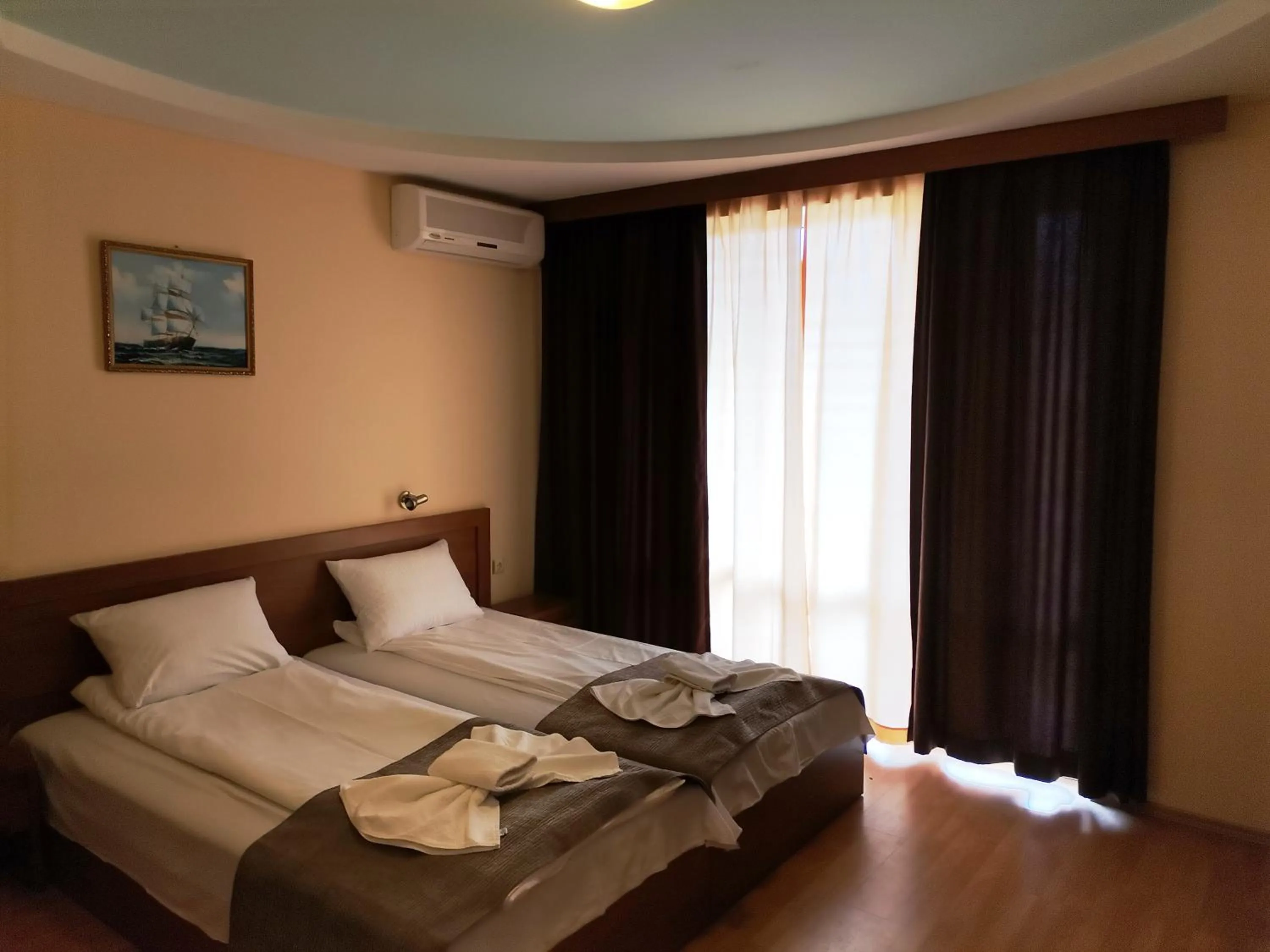 Bed in HOTEL PARIS Relax Zone