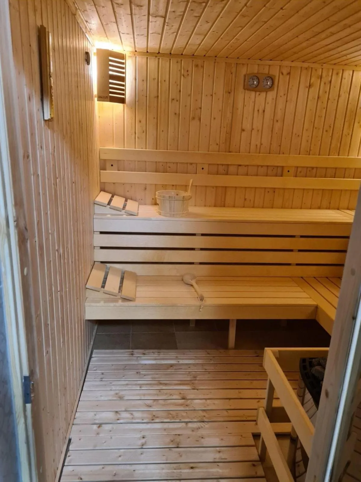 Sauna in HOTEL PARIS Relax Zone
