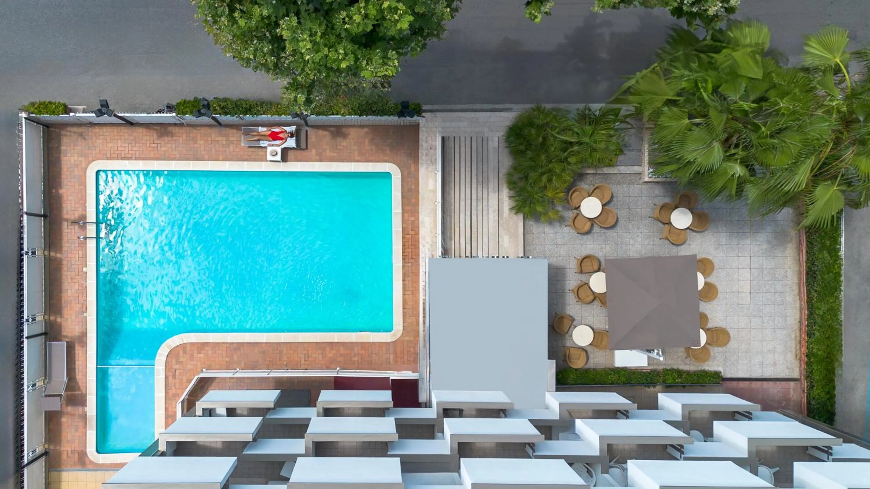 Pool view in Hotel Du Soleil