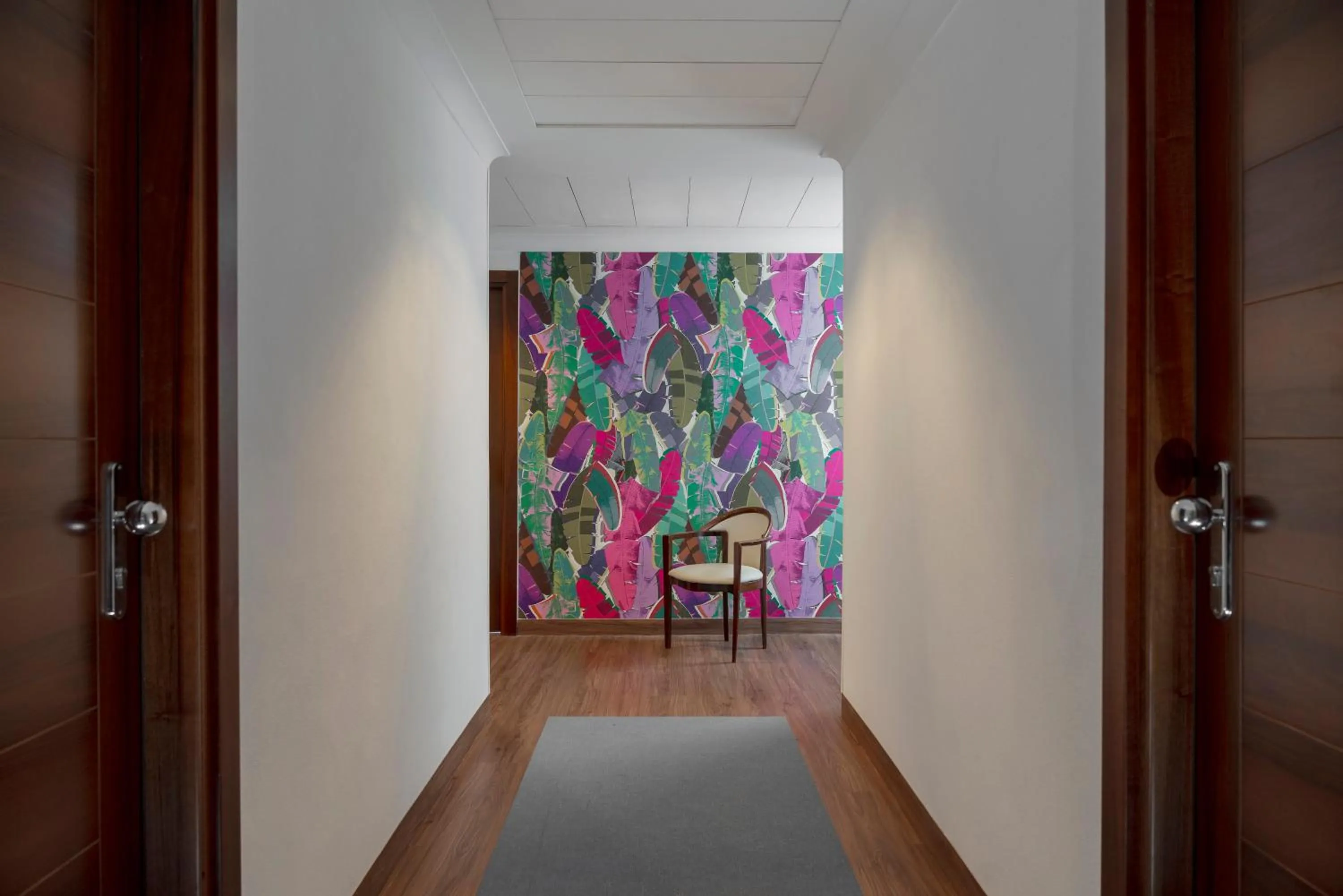 Decorative detail in Hotel Du Soleil