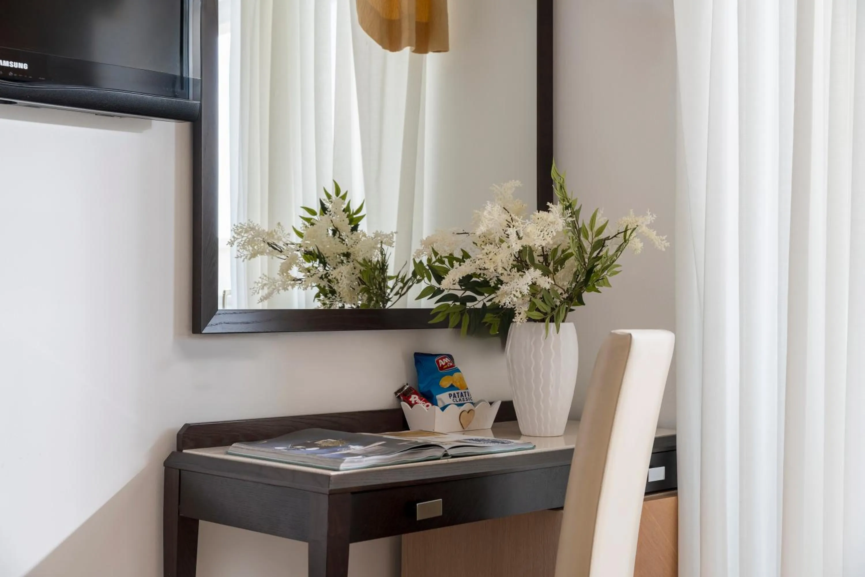 Bedroom in Hotel Du Soleil