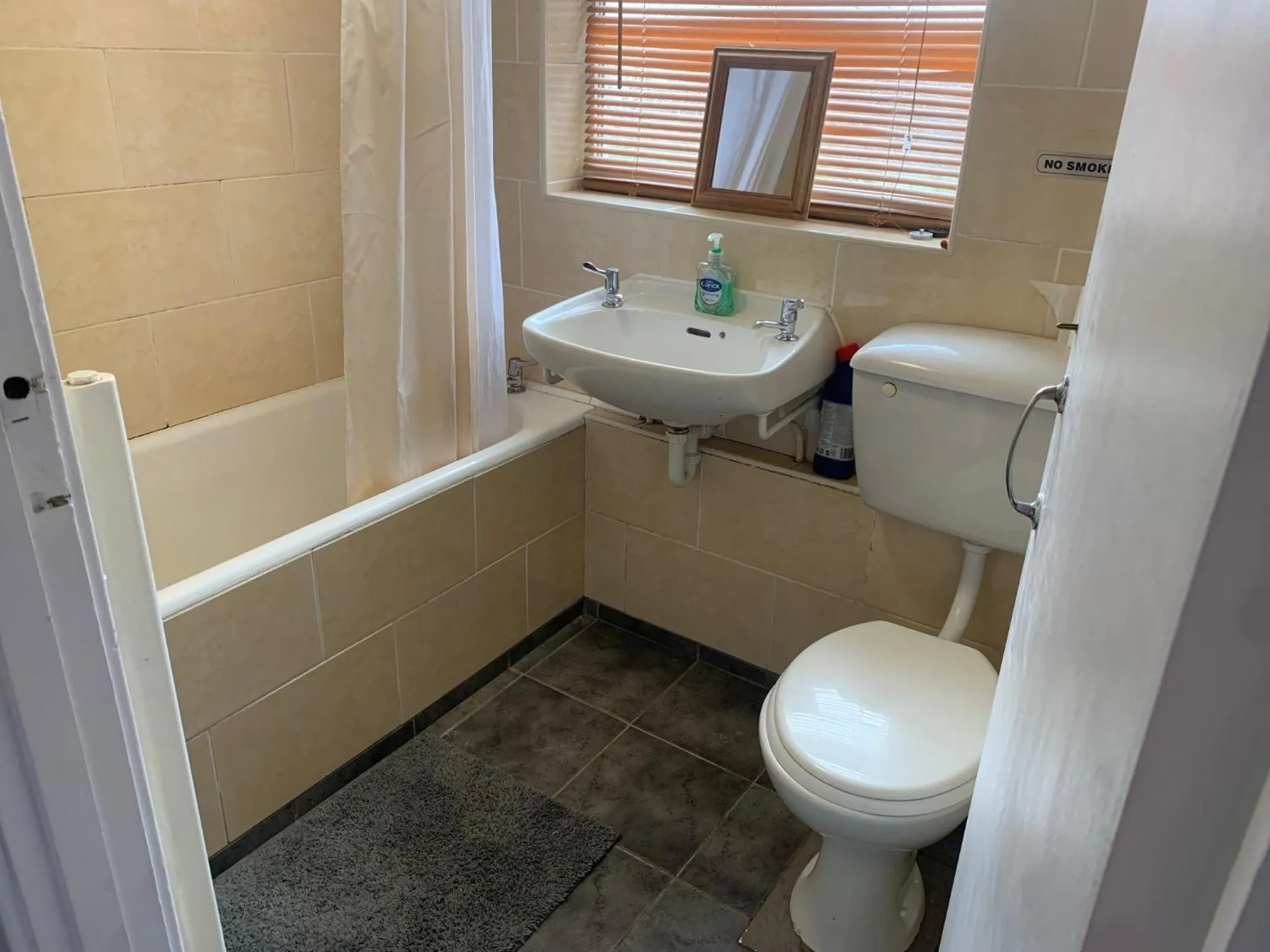 Hikers & Bikers Refuge