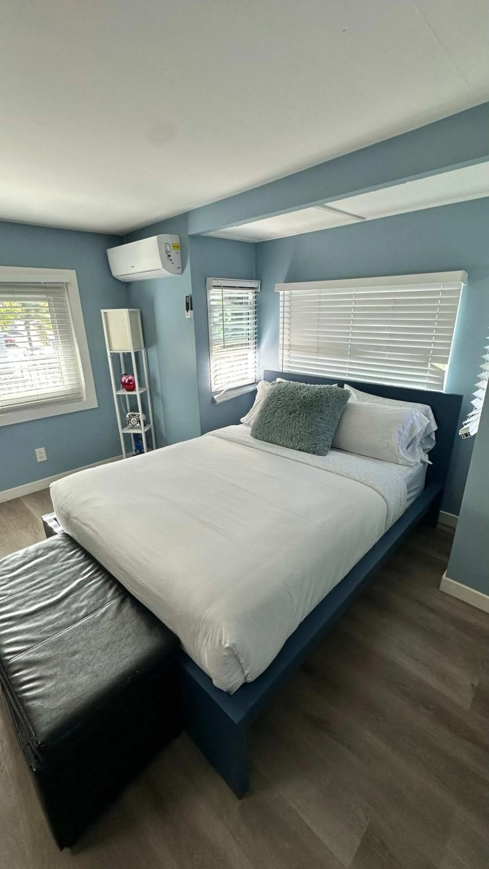 Bed in Big Studio with Ocean View max 6 sleepers