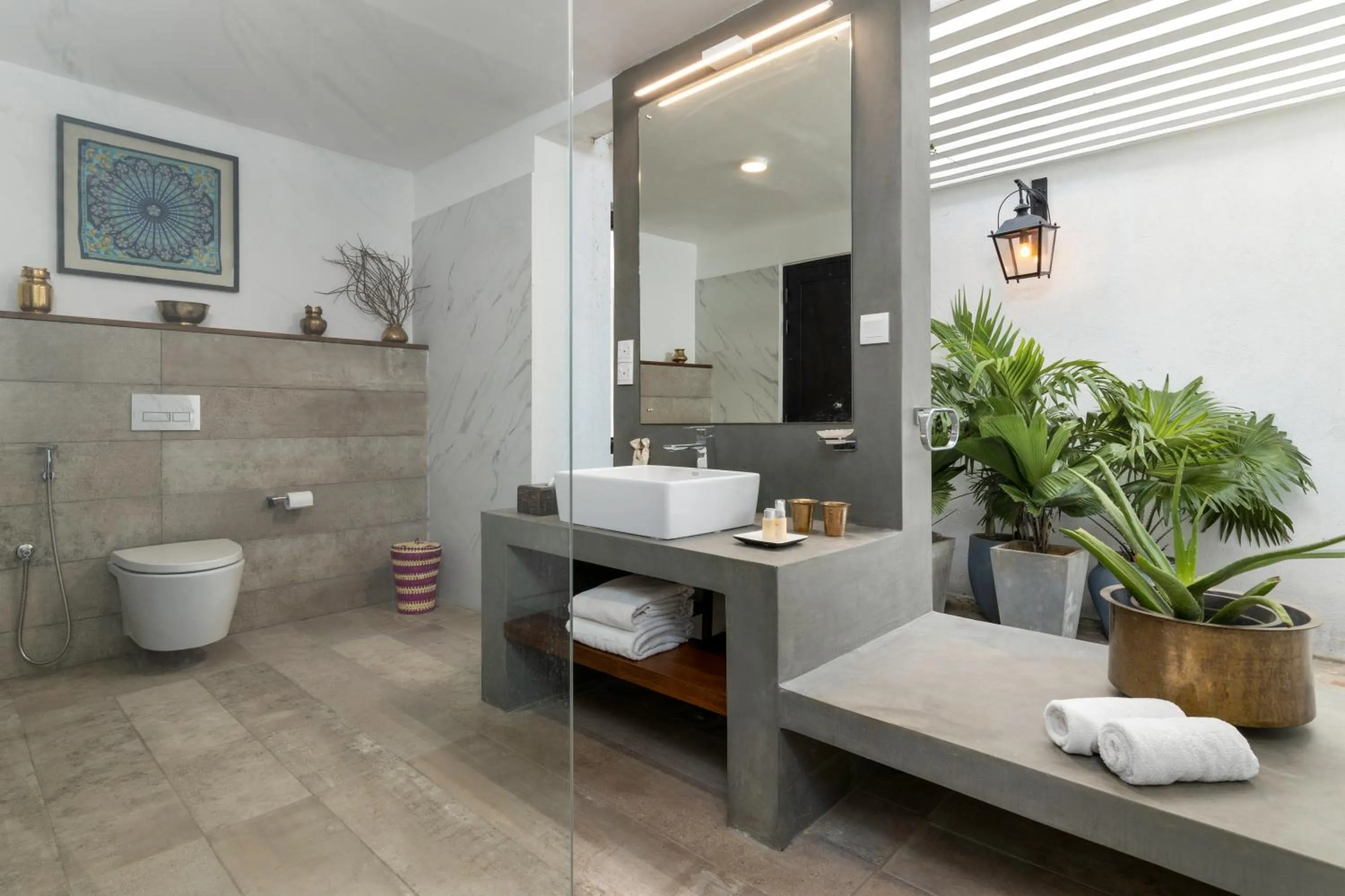 Bathroom in Jetwing Mahesa Bhawan