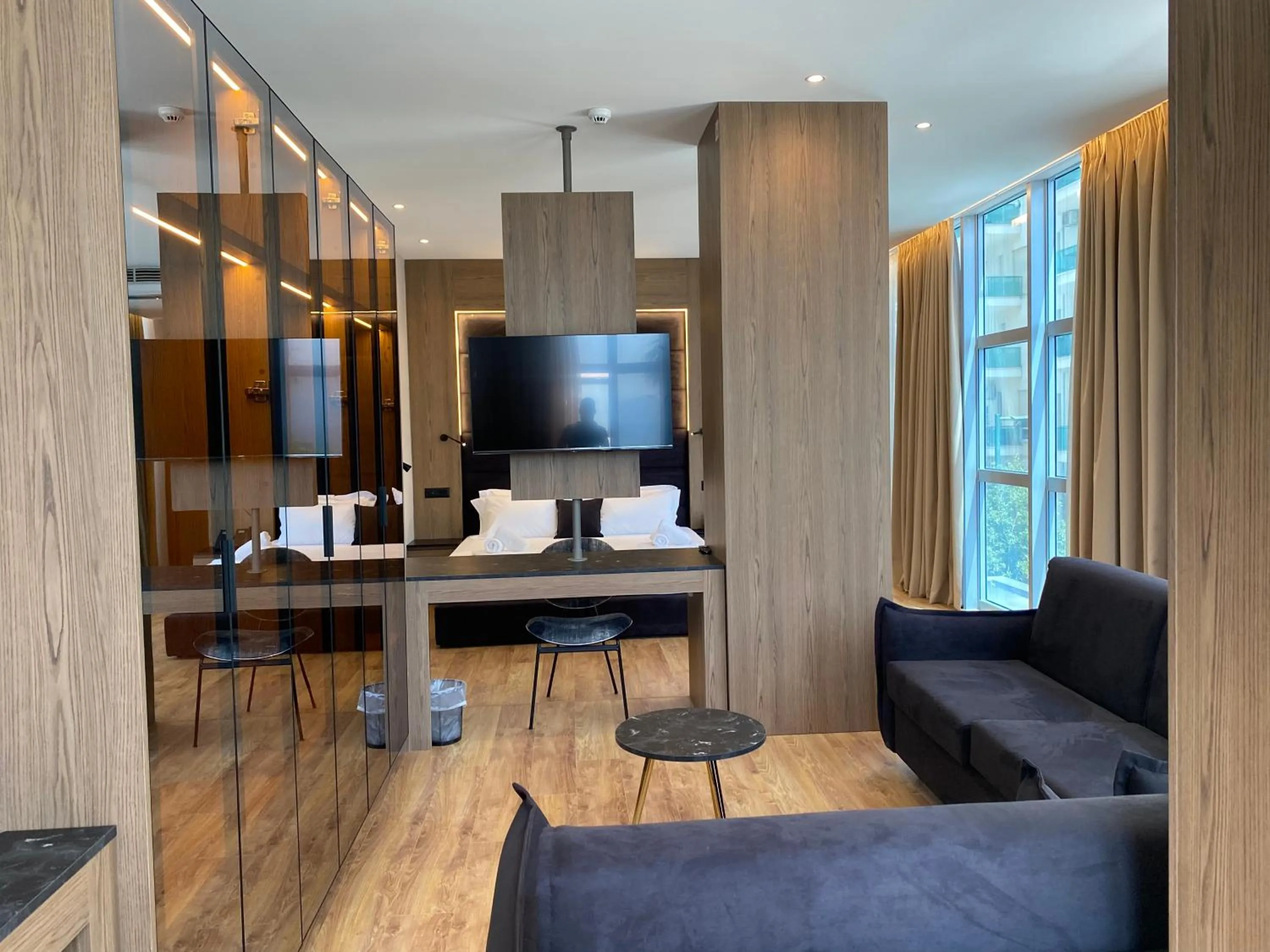 Seating area in ELMAR HOTEL