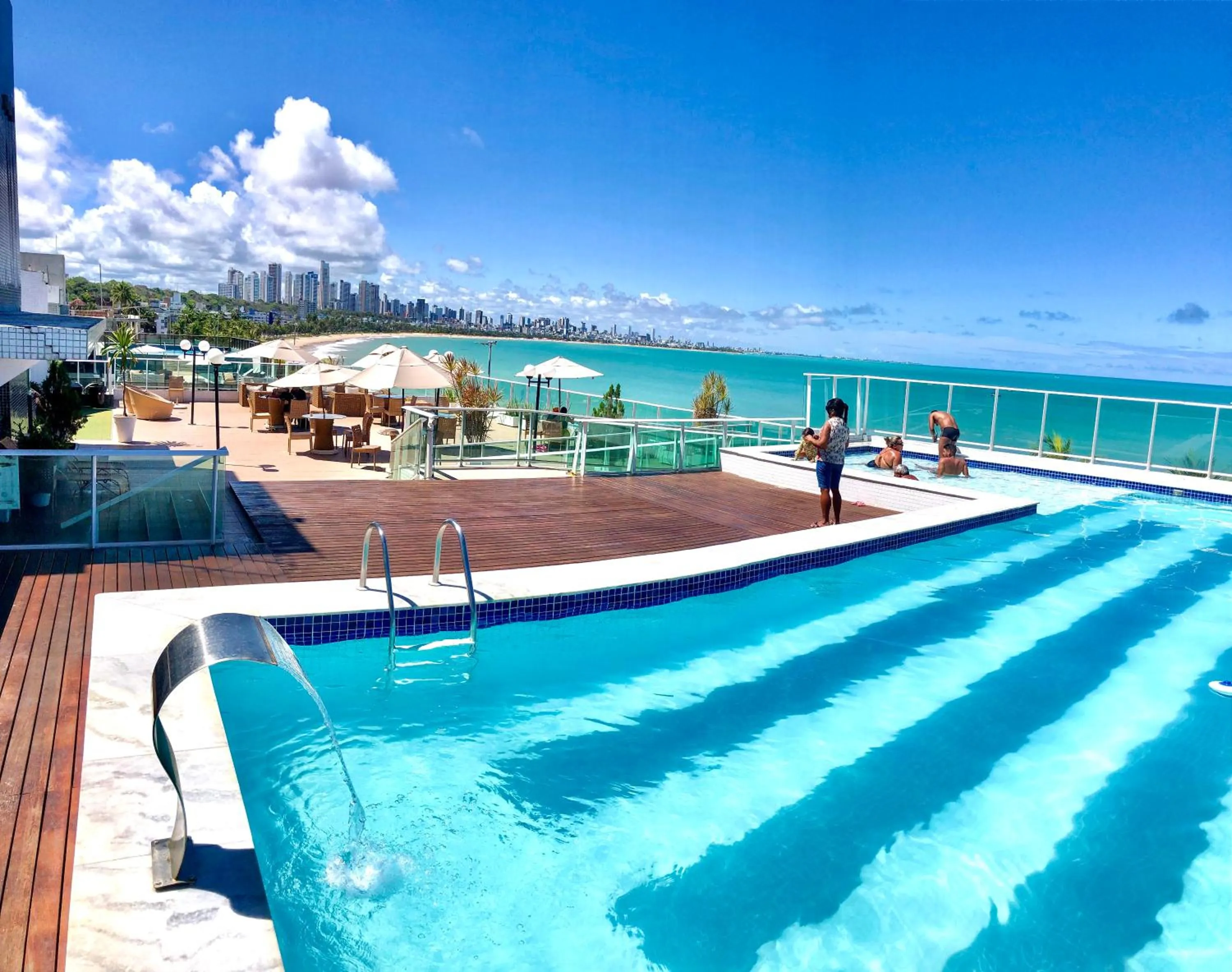 Swimming pool in BLUE SUNSET PREMIUM