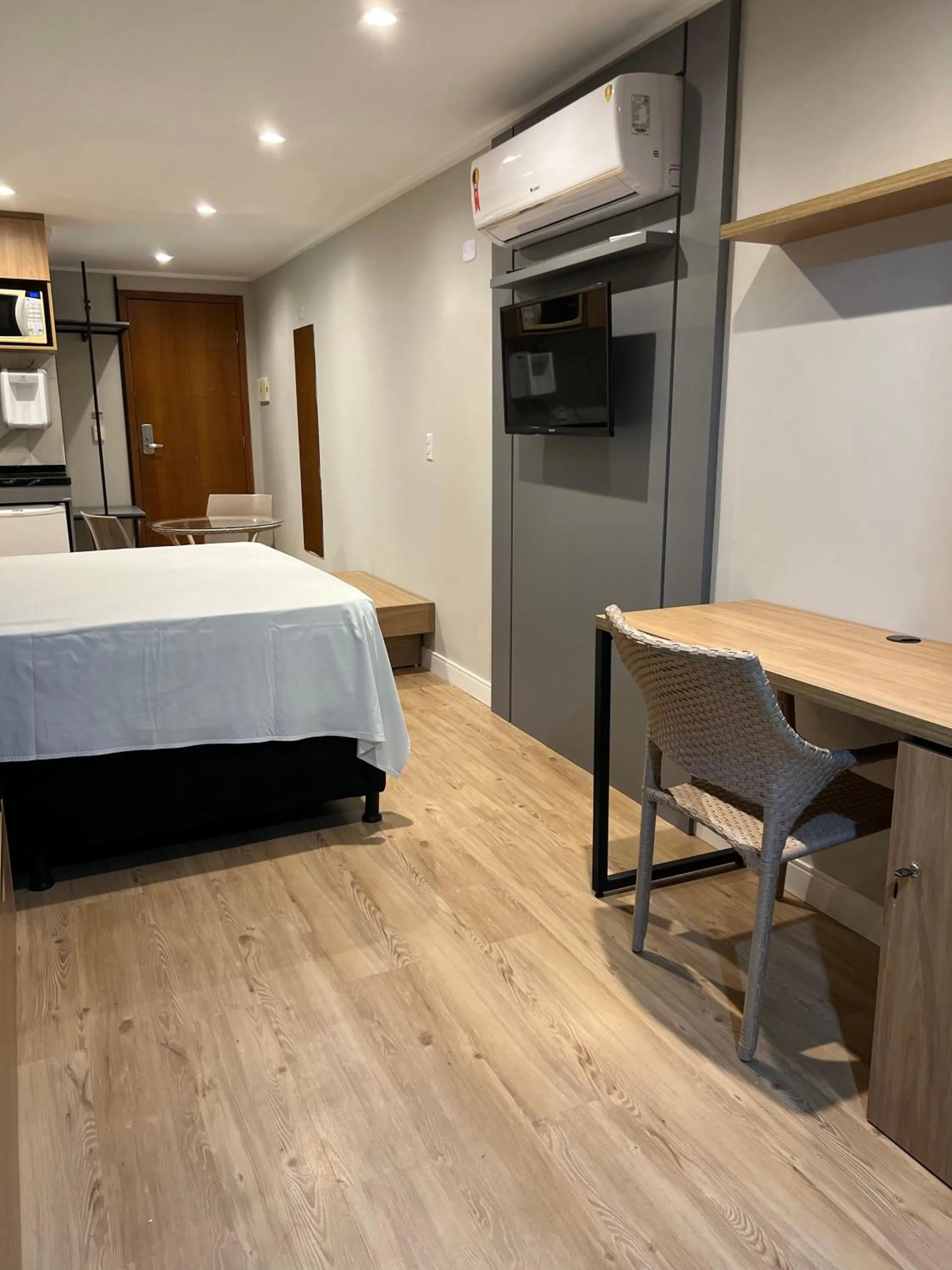 Bedroom, Bed in BLUE SUNSET PREMIUM