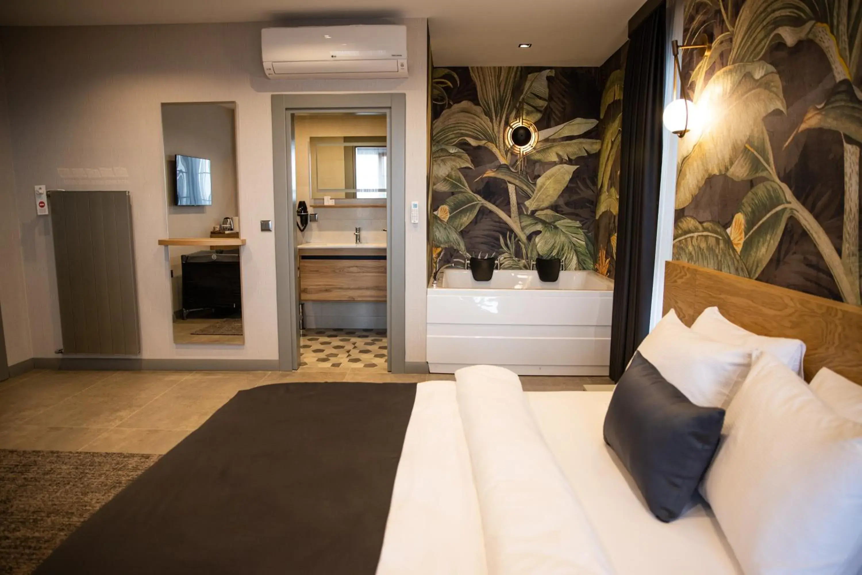 Deluxe Double Room with Bath in Kartepe Panorama Deluxe Double Room with Bath in Kartepe Panorama