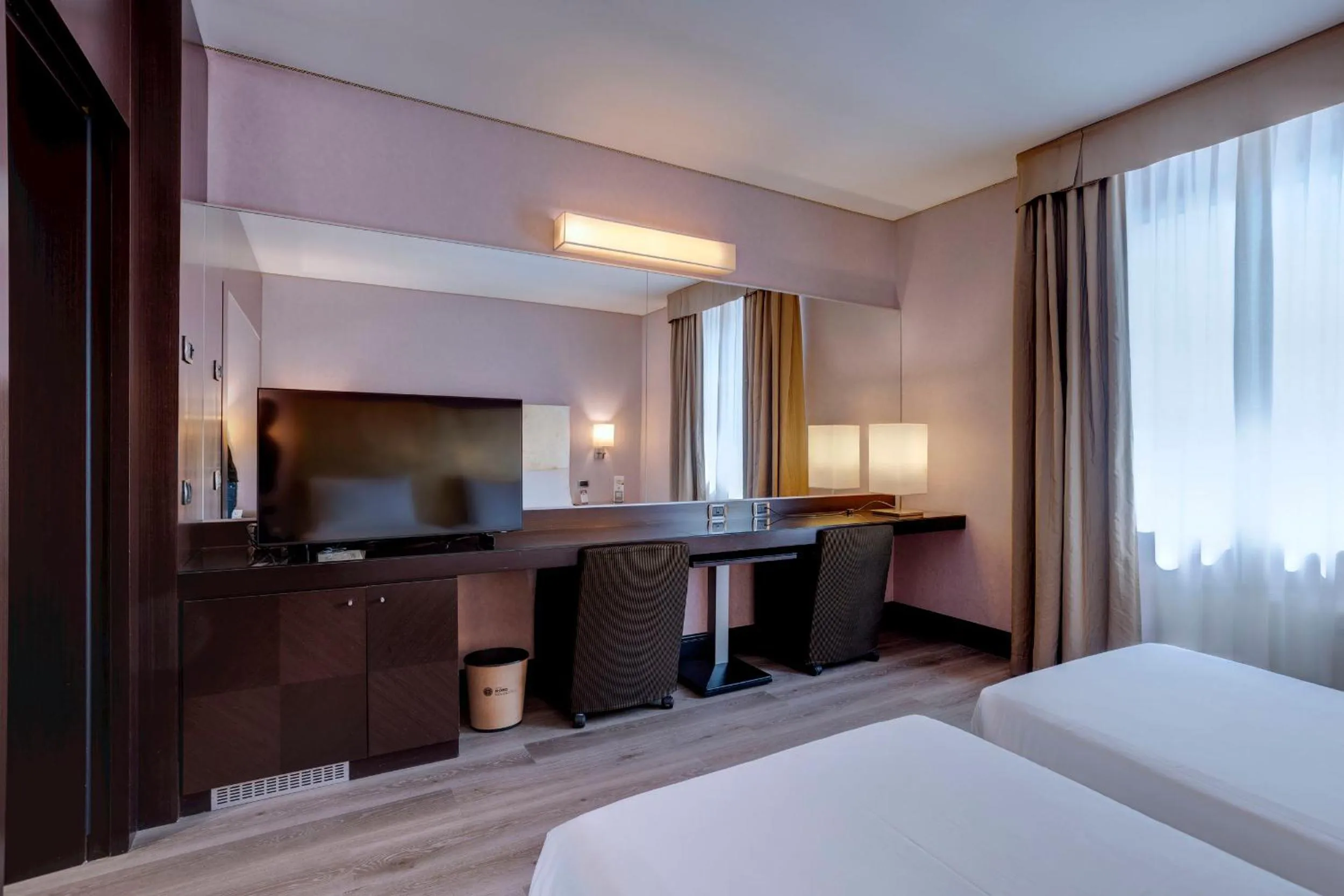 TV and multimedia, Bed in Hotel Nord