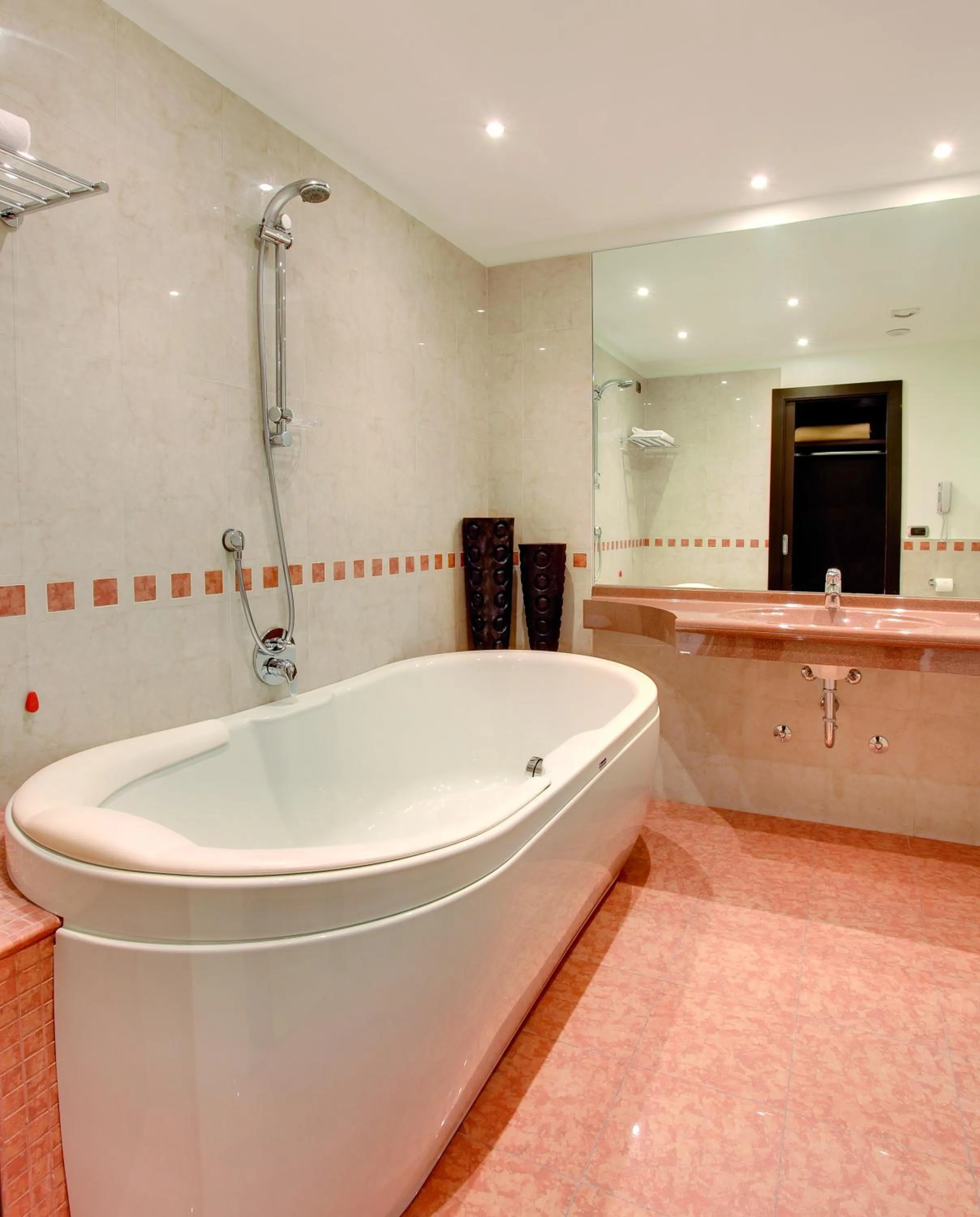 Bathroom in Hotel Nord