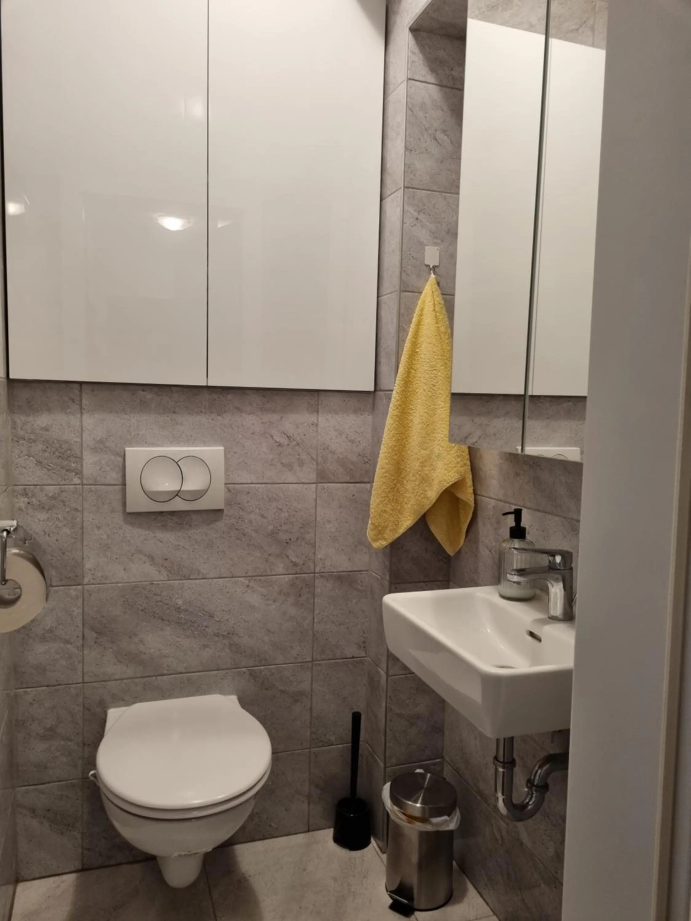 Bathroom in Modern 4-Star luxury apt - WFH Ready, Free Parking