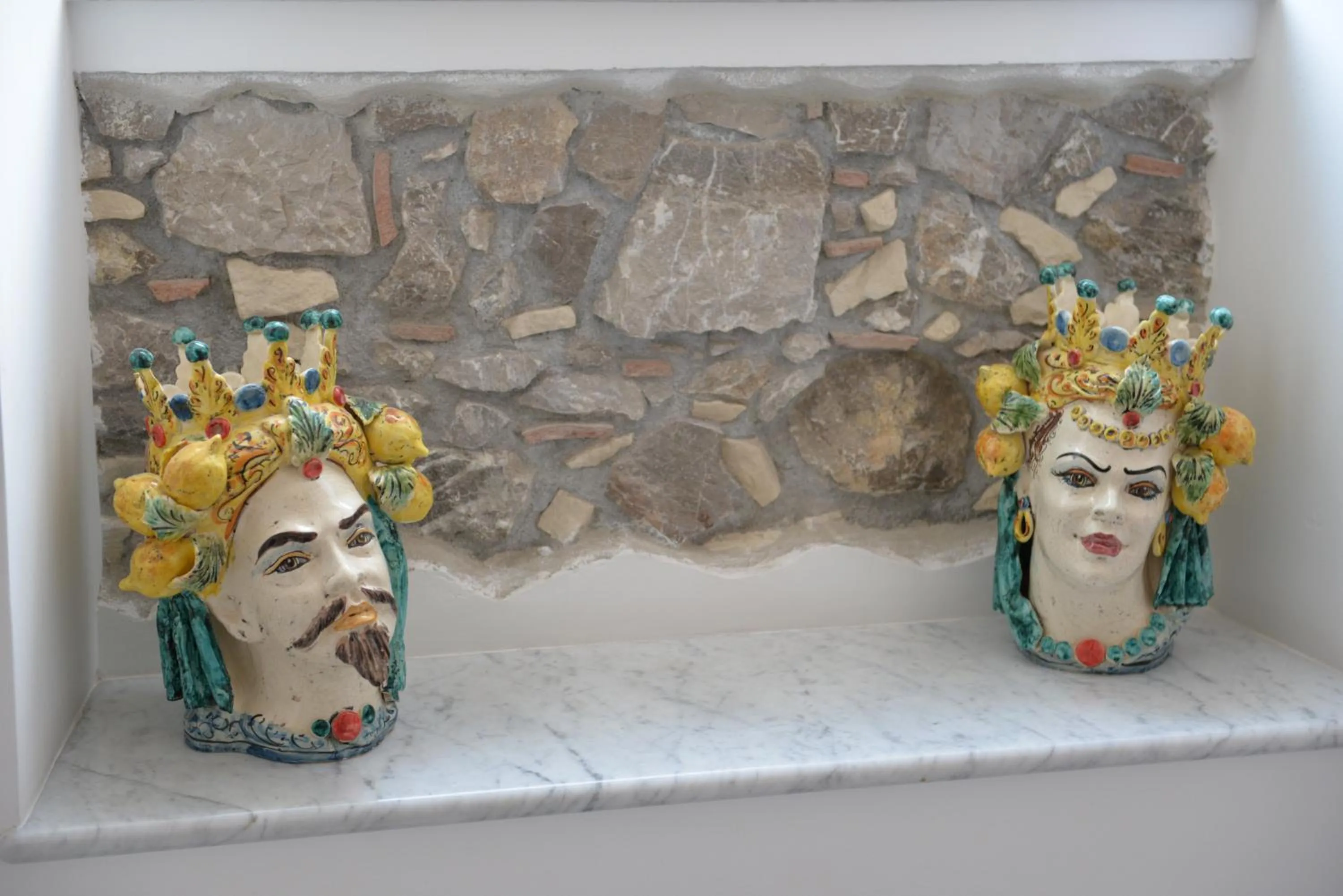 Decorative detail in Hotel "La Pensione Svizzera"