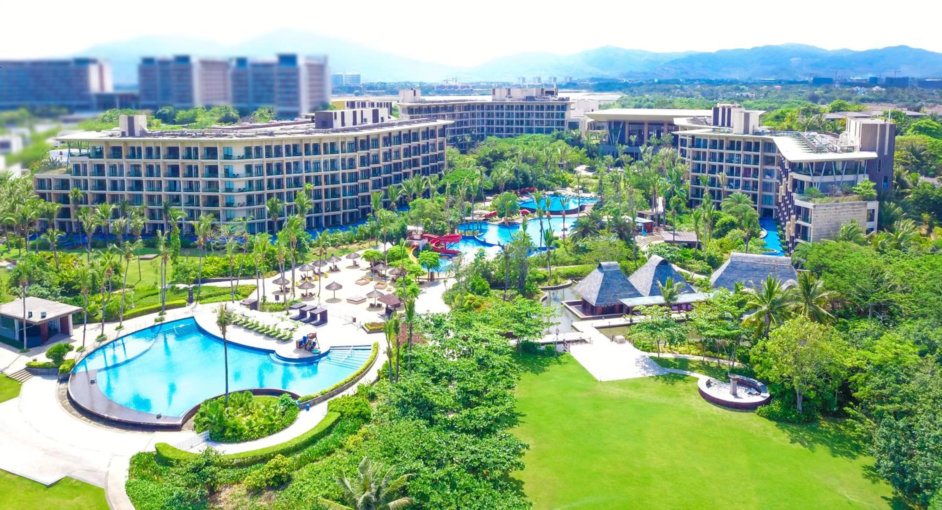 Property building in Wanda Realm Resort Sanya Haitang Bay