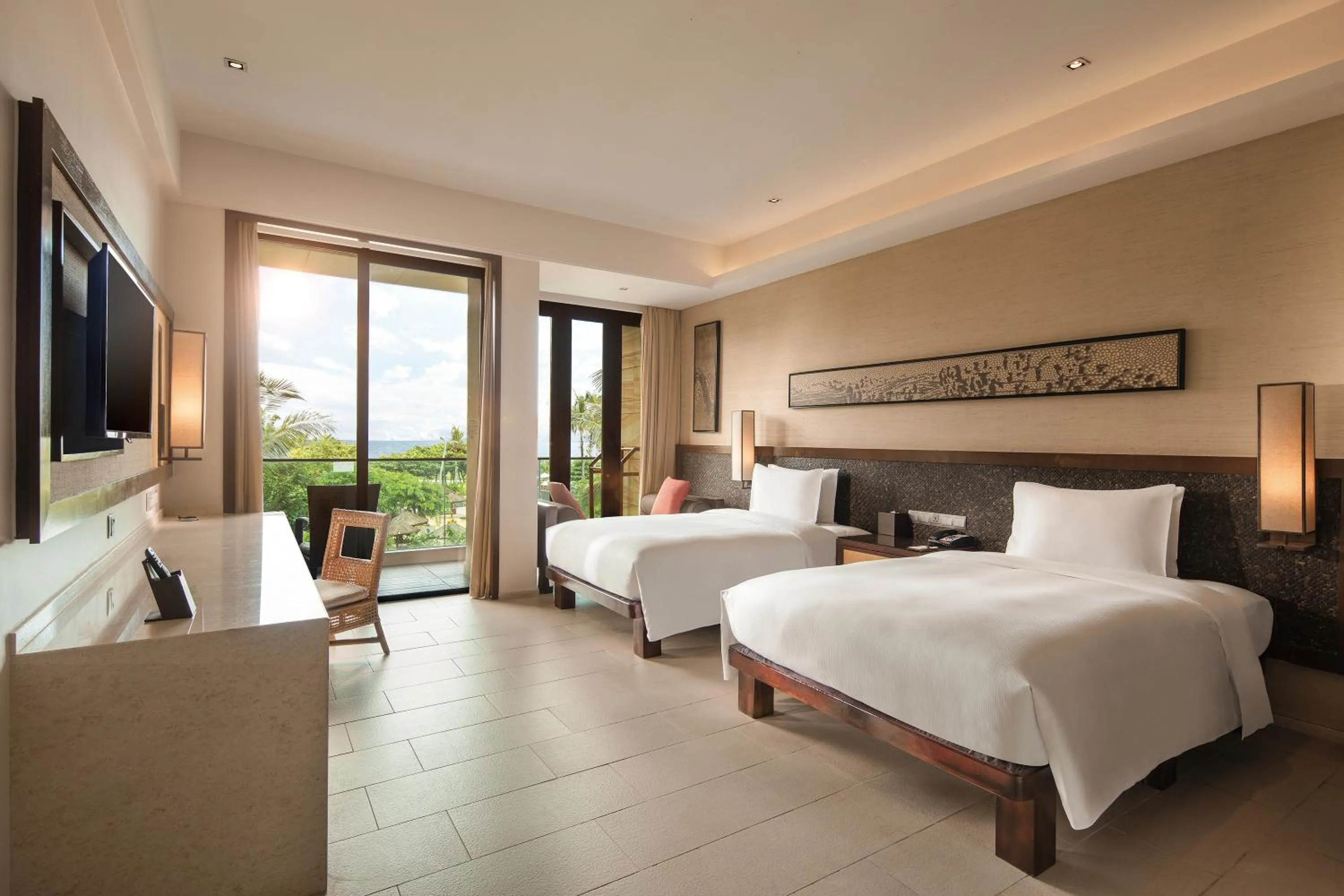 Photo of the whole room, Bed in Wanda Realm Resort Sanya Haitang Bay