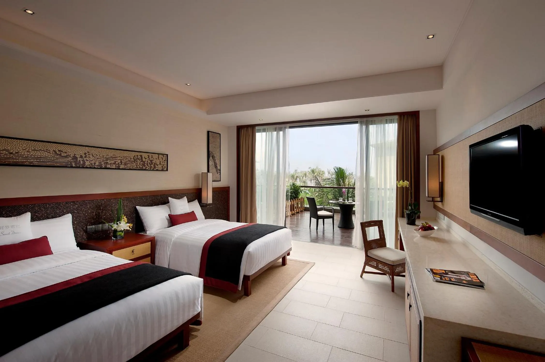 Photo of the whole room, Bed in Wanda Realm Resort Sanya Haitang Bay