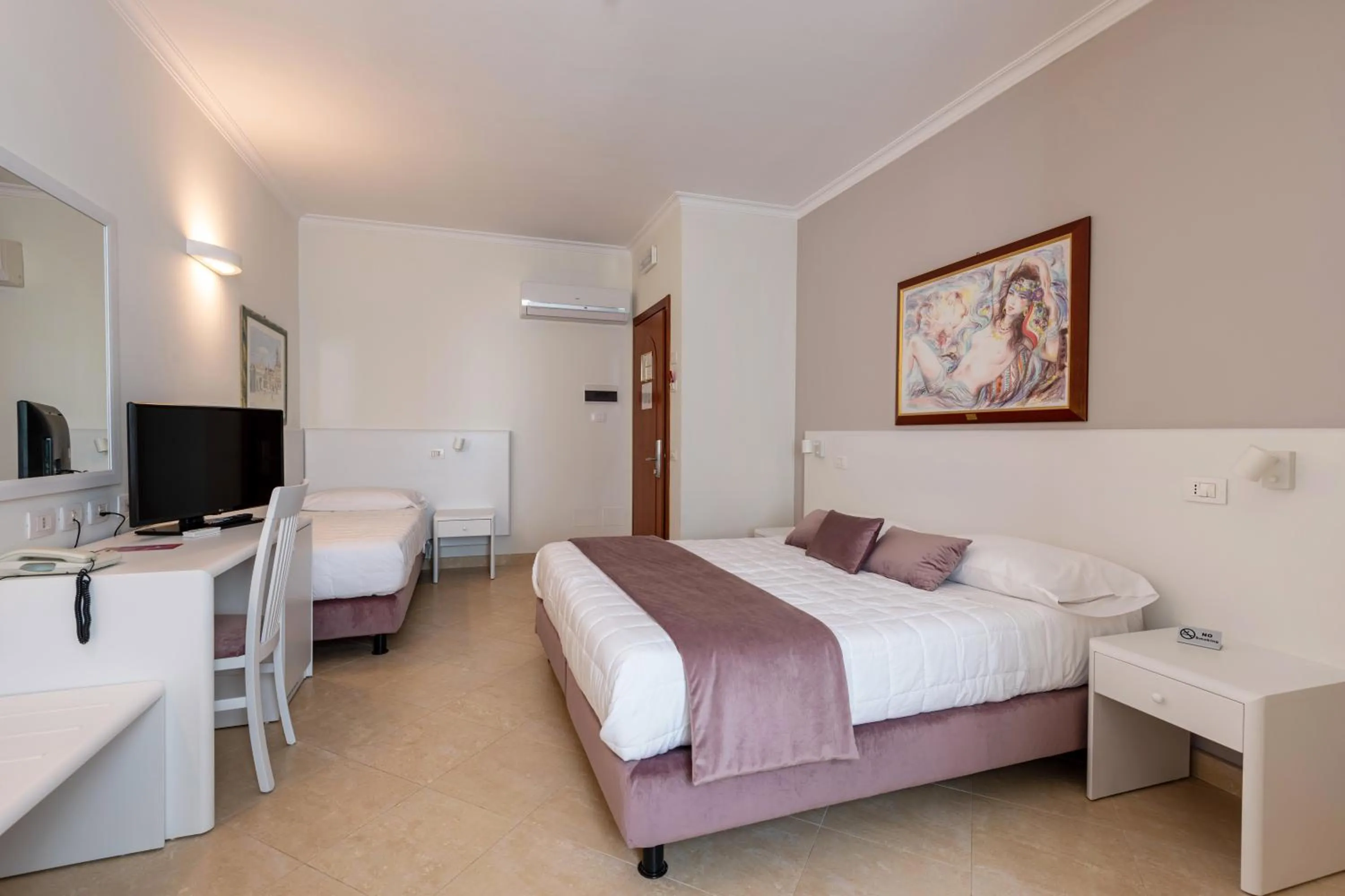 Bed in Hotel Centrale Spa & Relax