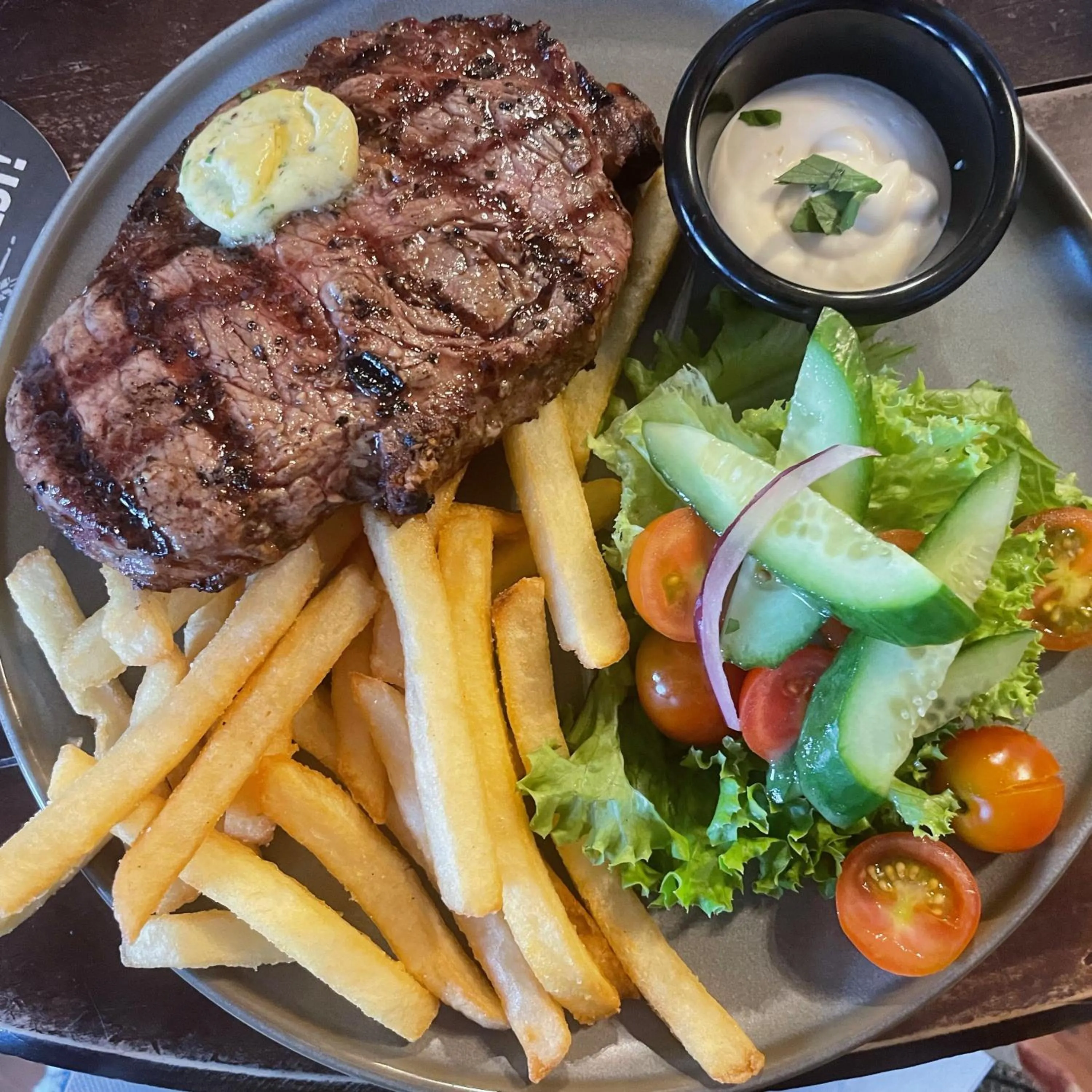 Restaurant/places to eat in Royal Hotel Capertee