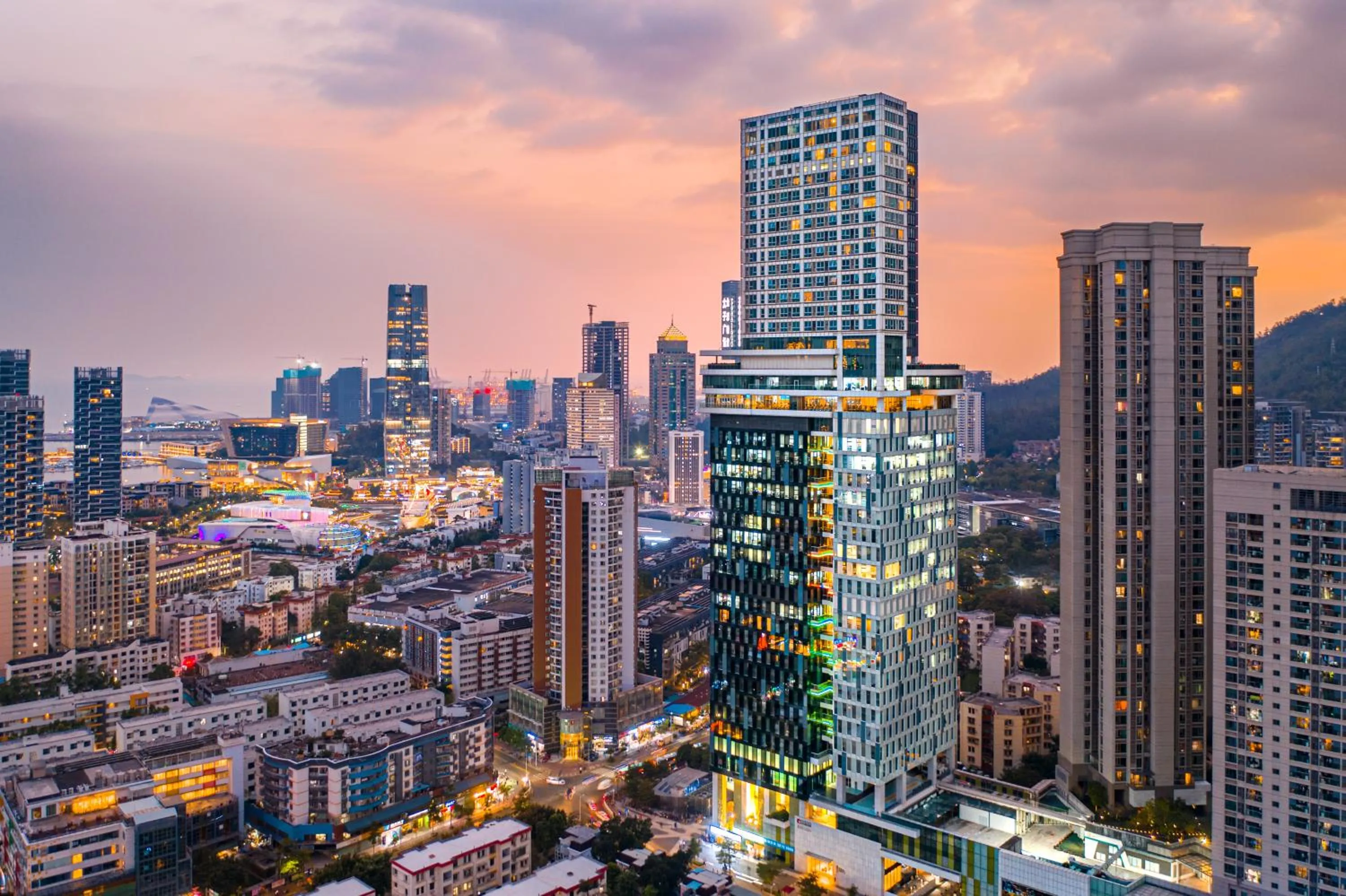 Property building in Grade Hotel Shenzhen Shekou Sea World