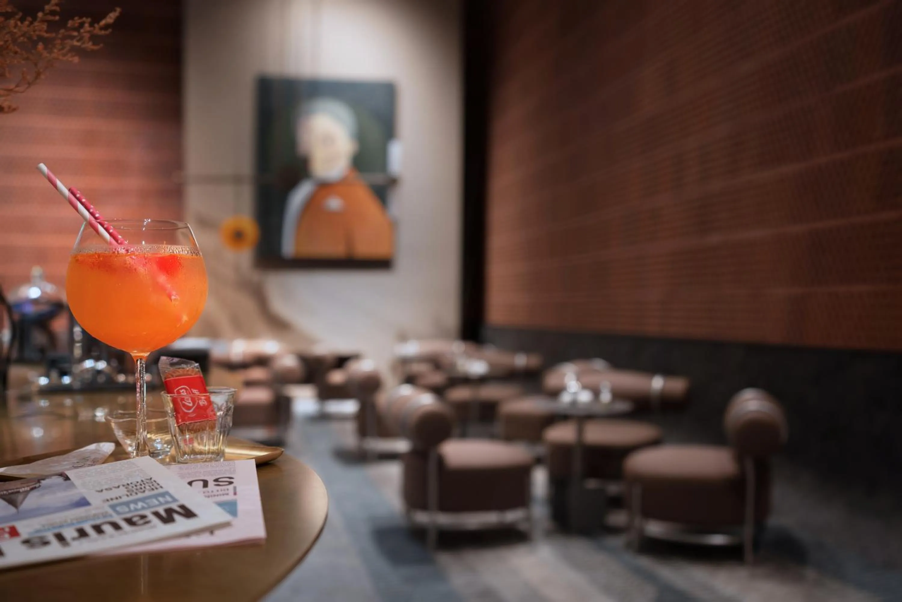 Lounge or bar in Grade Hotel Shenzhen Shekou Sea World