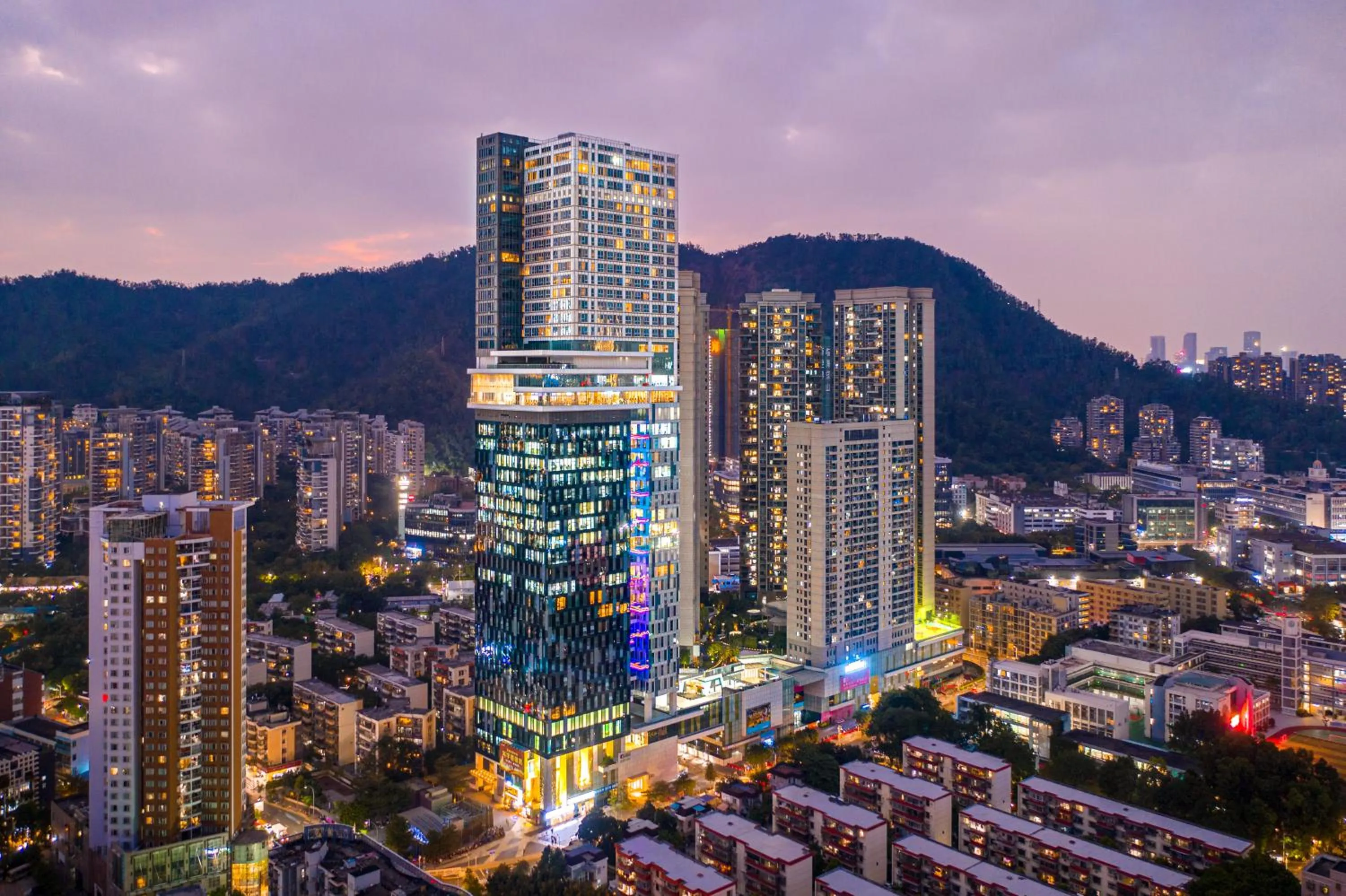 Bird's eye view in Grade Hotel Shenzhen Shekou Sea World