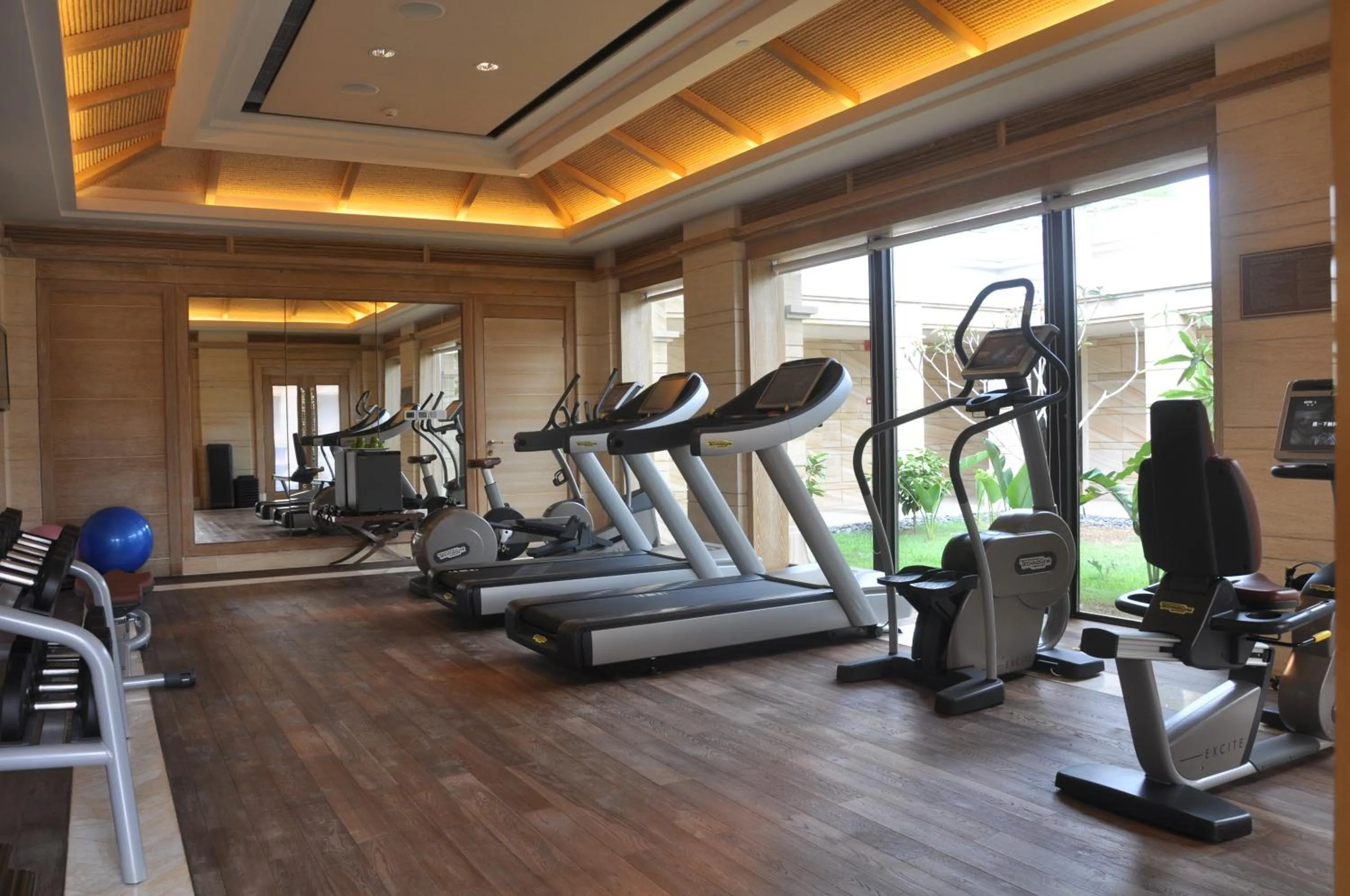 Fitness centre/facilities in Wanda Reign Resort & Villas Sanya Haitang Bay