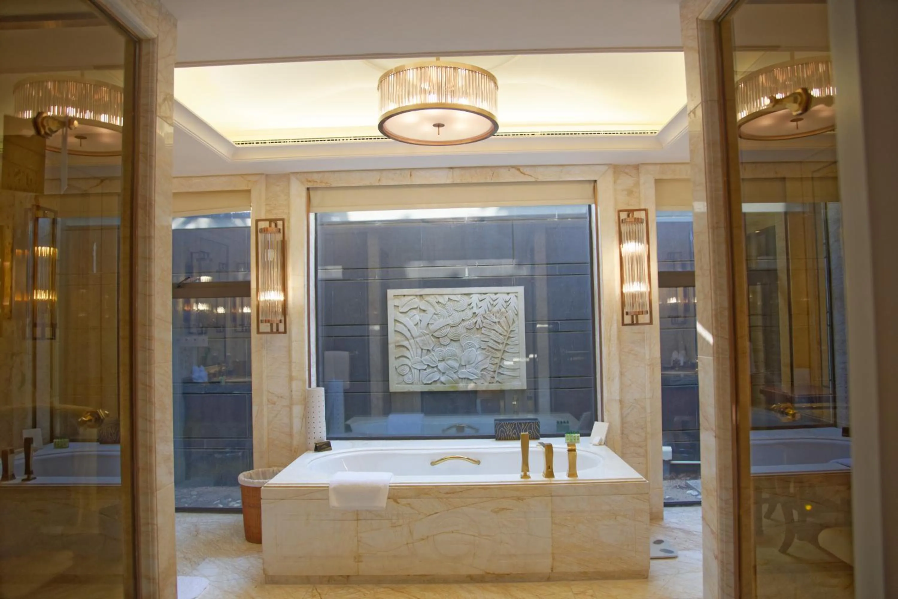 Bath in Wanda Reign Resort & Villas Sanya Haitang Bay