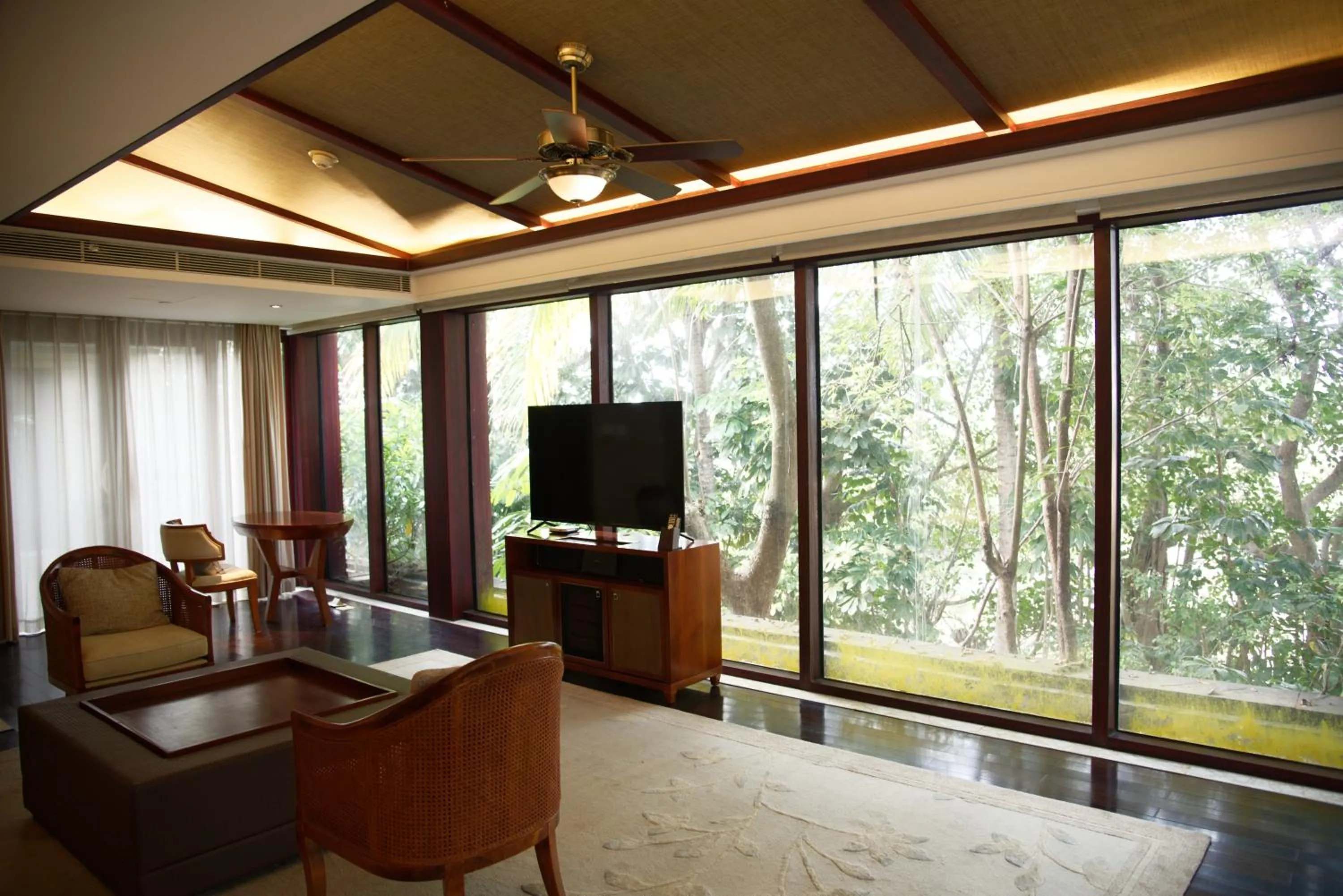 Living room in Wanda Reign Resort & Villas Sanya Haitang Bay