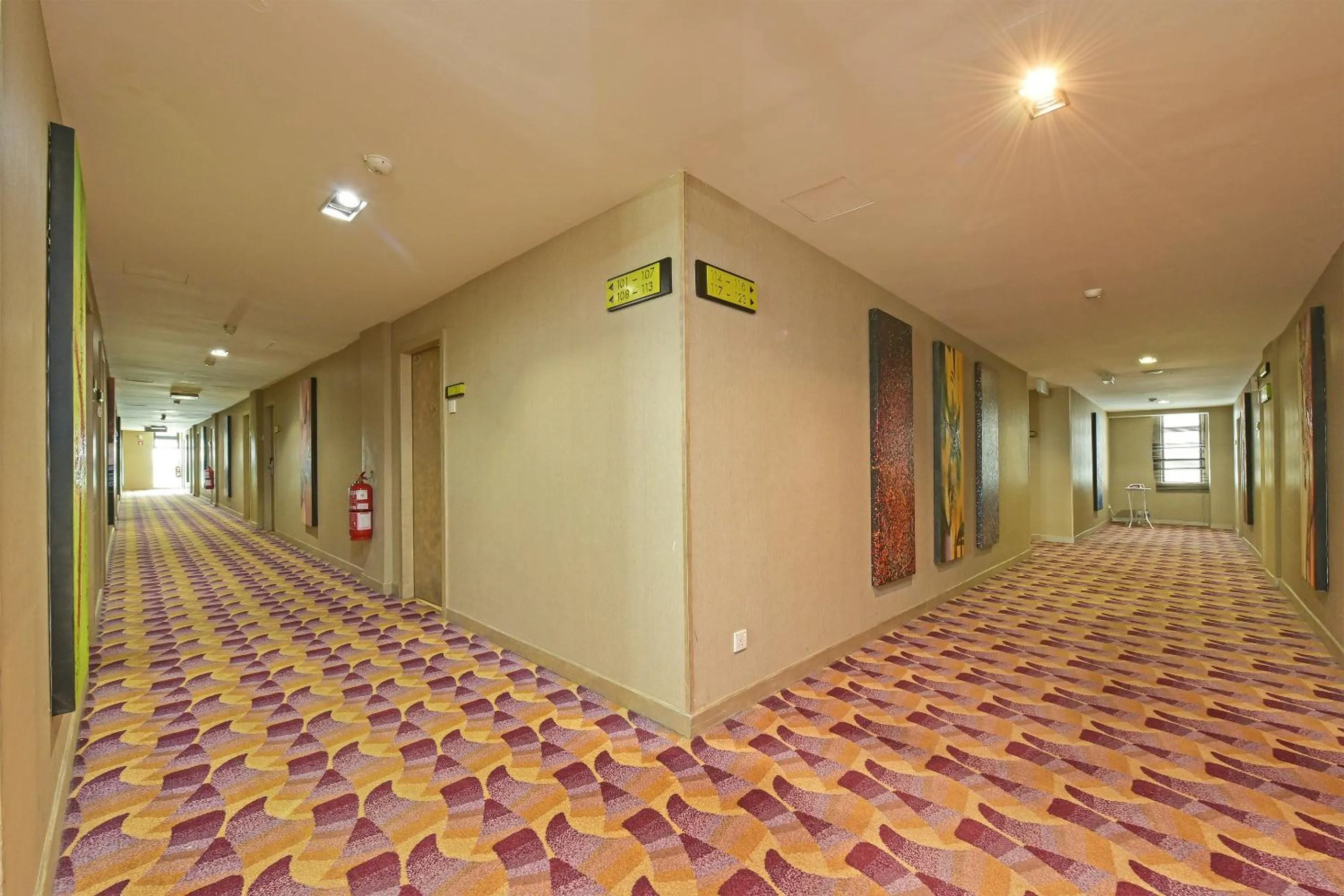 Lobby or reception in Collection O Melaka Near Dataran Pahlawan Formerly Ideals Hotel